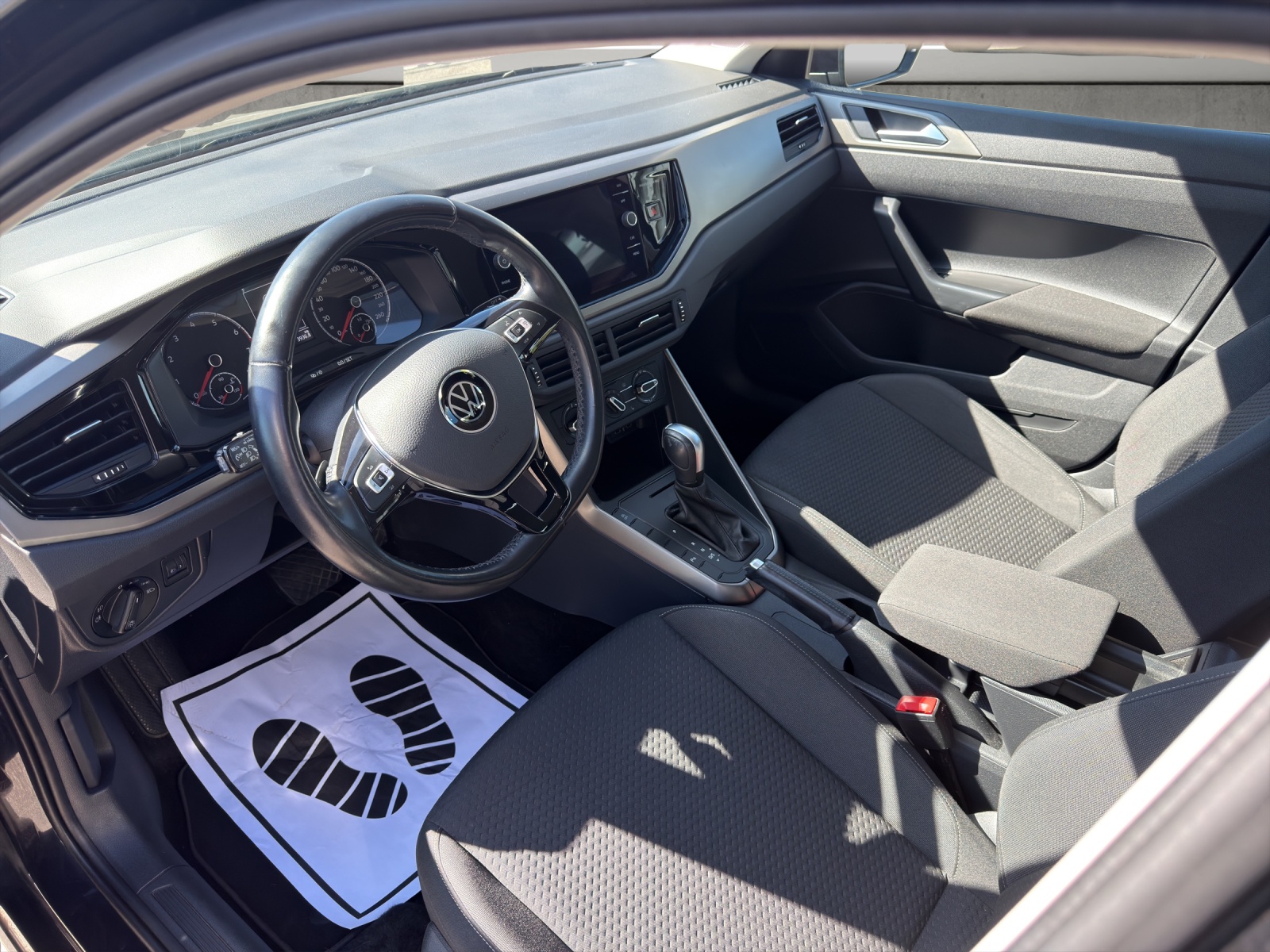 VW Polo 1.0 TSI BMT Comfortline DSG-image-8