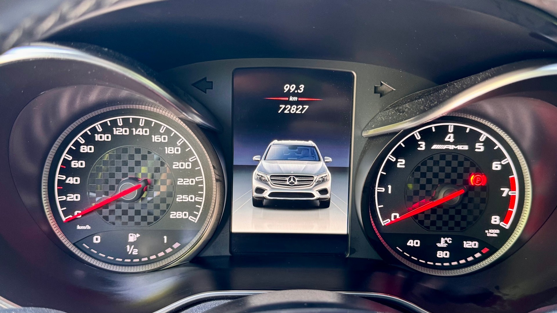 MERCEDES-BENZ GLC 43 AMG 4m-image-6