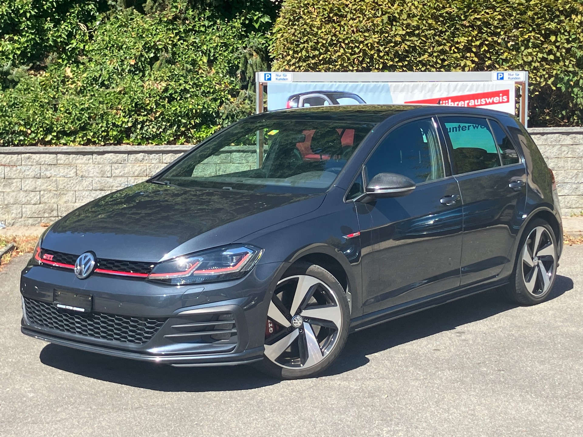 VW Golf 2.0 TSI GTI Performance DSG-image-0