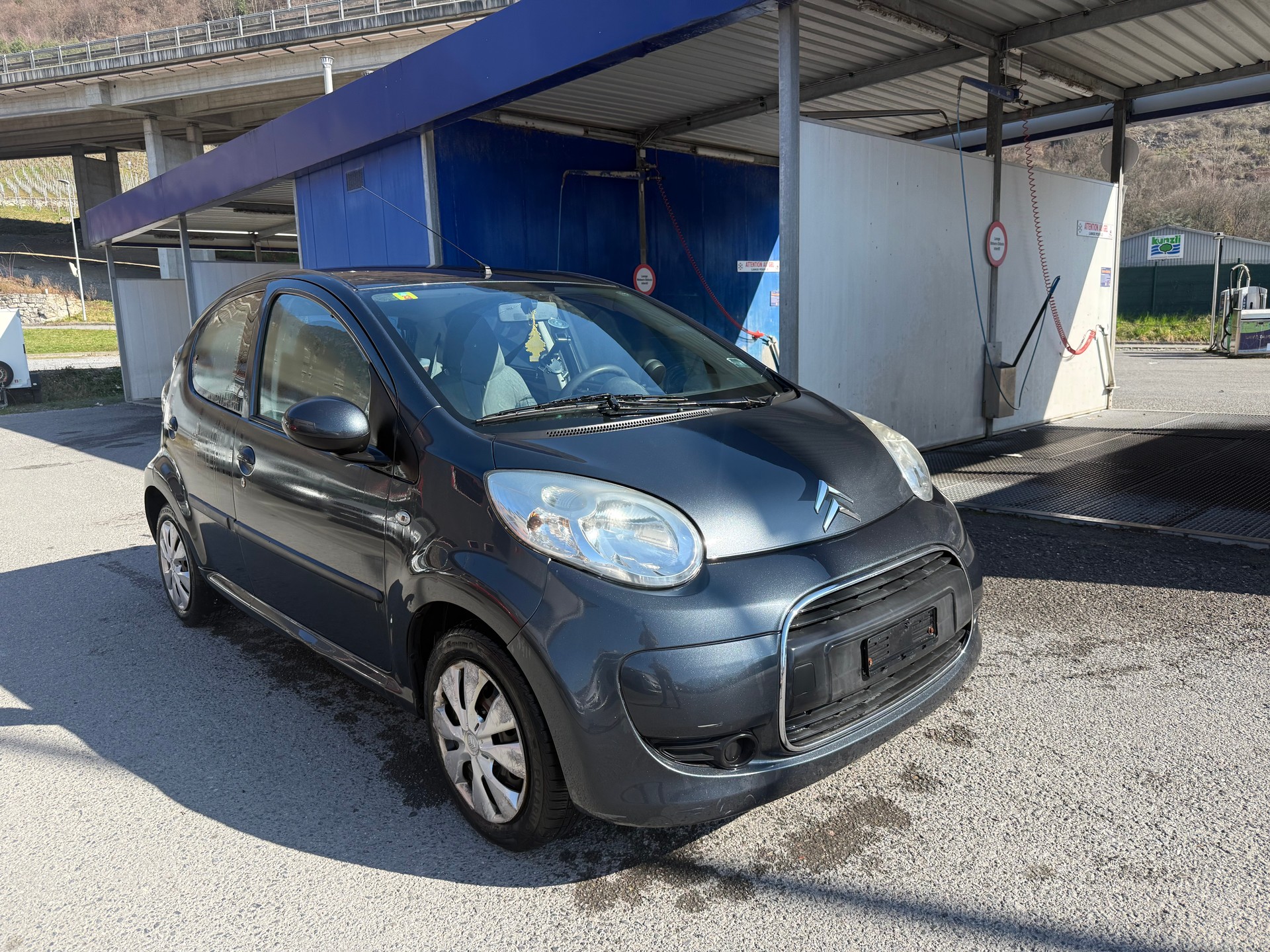CITROEN C1 1.0i Chic-image-1