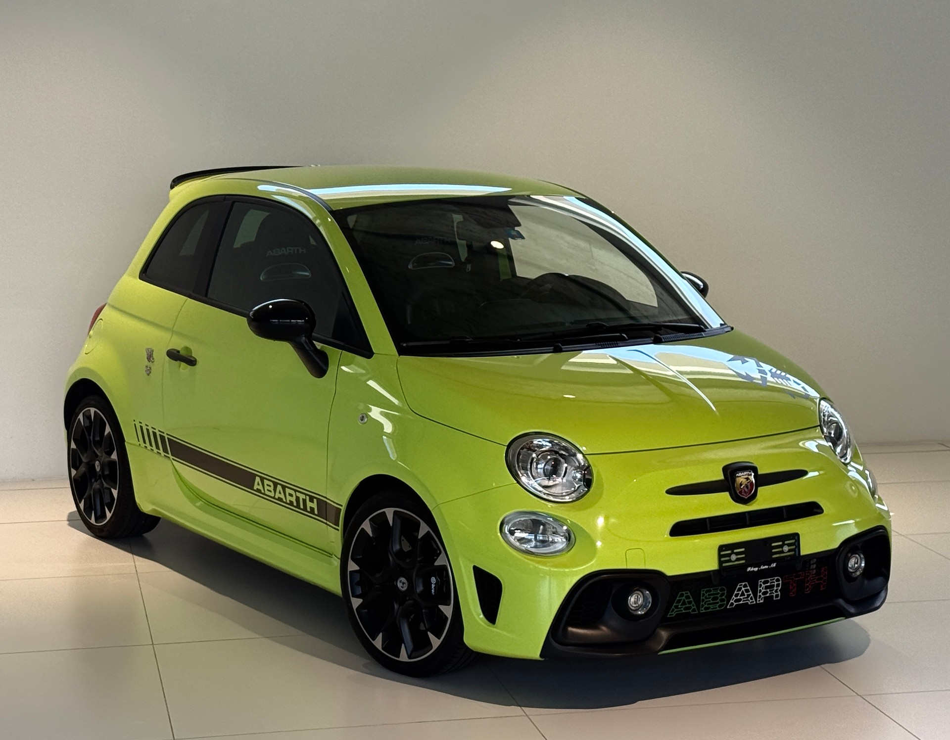 FIAT 595 1.4 16V Turbo Abarth Competizione ***CH-Fahrzeug***Sonderlackierung***Sitzheizung***180PS***