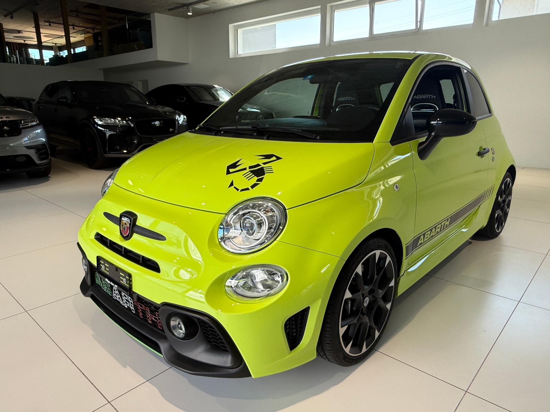 FIAT 595 1.4 16V Turbo Abarth Competizione ***CH-Fahrzeug***Sonderlackierung***Sitzheizung***180PS***-showroom-element-3