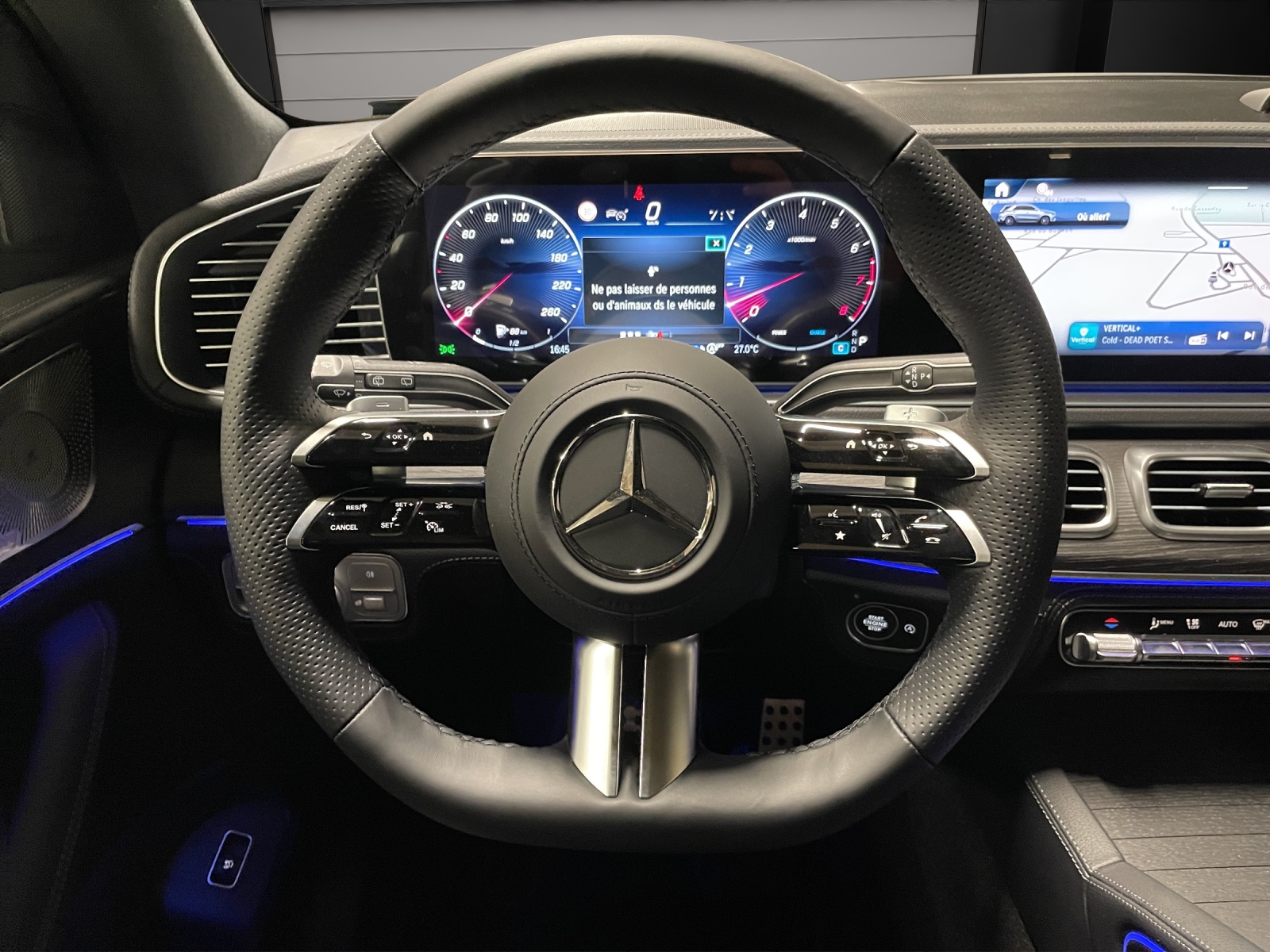 MERCEDES-BENZ GLE 450 4Matic 9G-Tronic-image-12