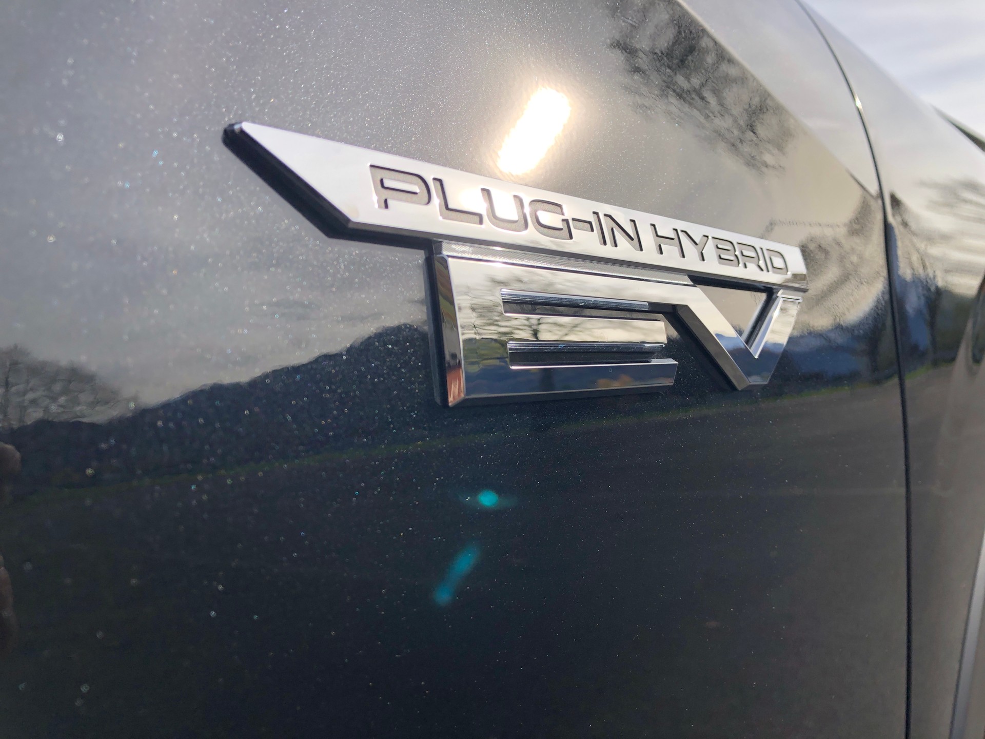 MITSUBISHI Outlander 2.4 PHEV Invite 4WD Automatic-image-18