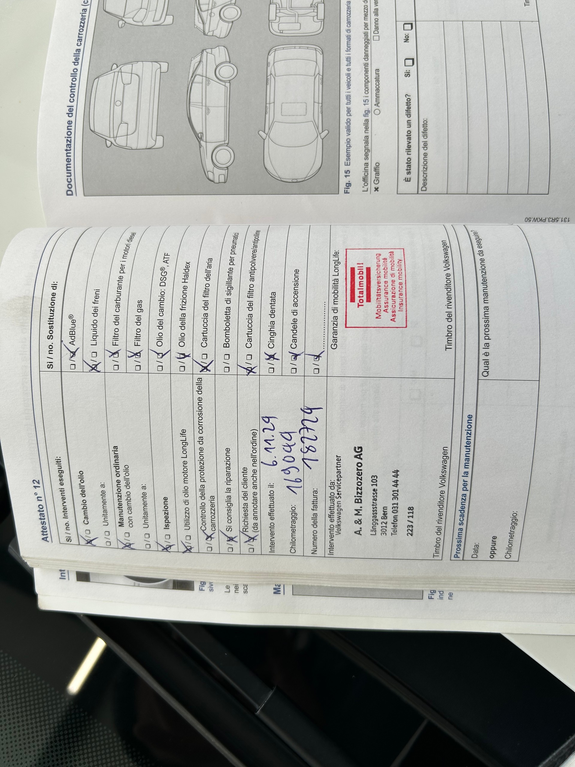VW Up 1.0 BMT white up-image-10