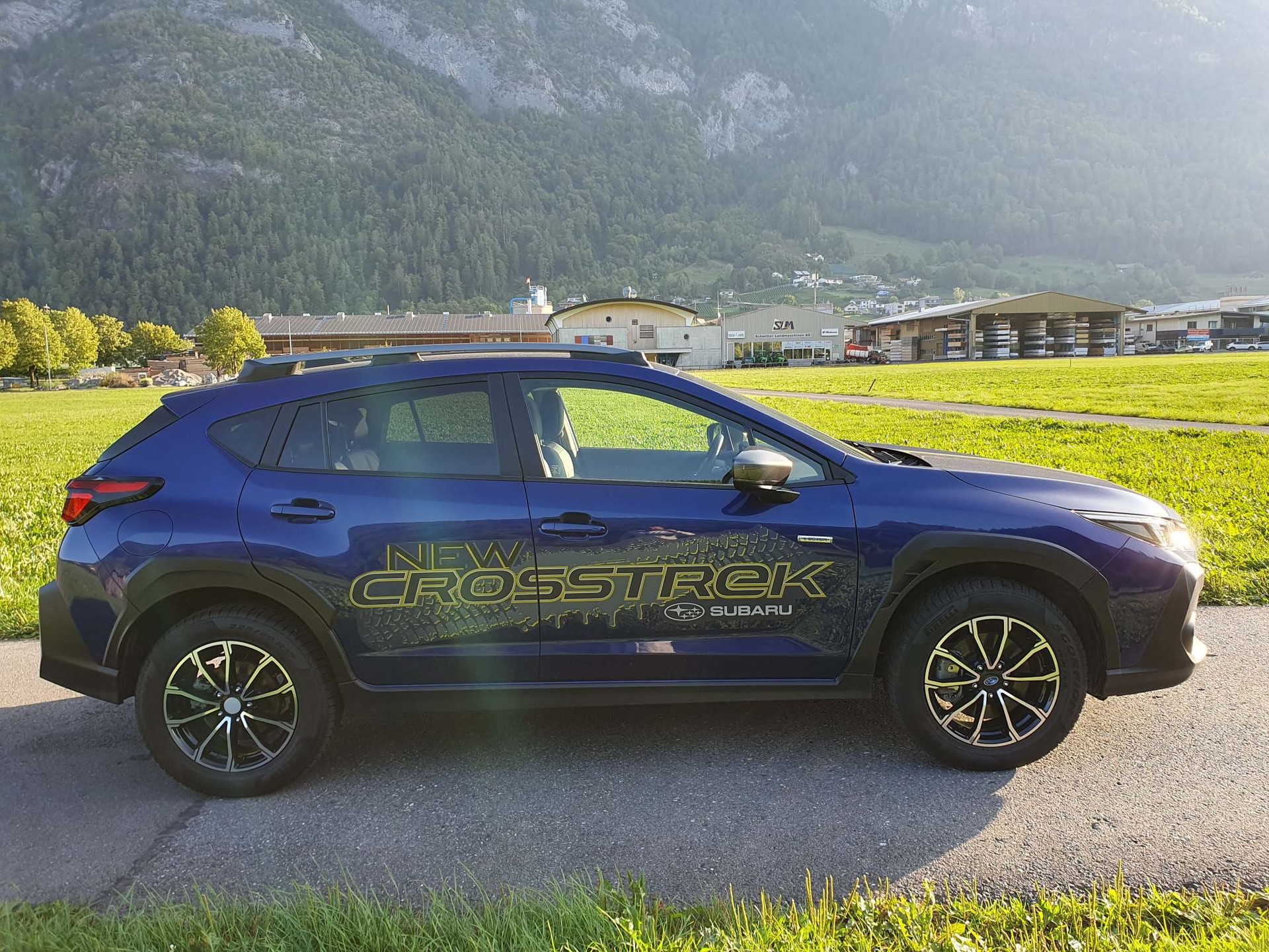 SUBARU Crosstrek 2.0i e-Boxer Luxury-image-7