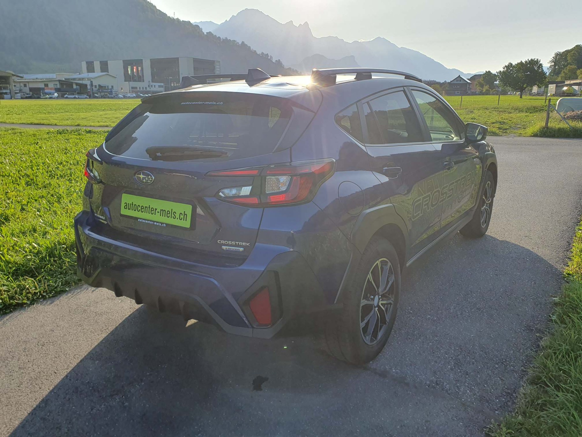 SUBARU Crosstrek 2.0i e-Boxer Luxury-image-6