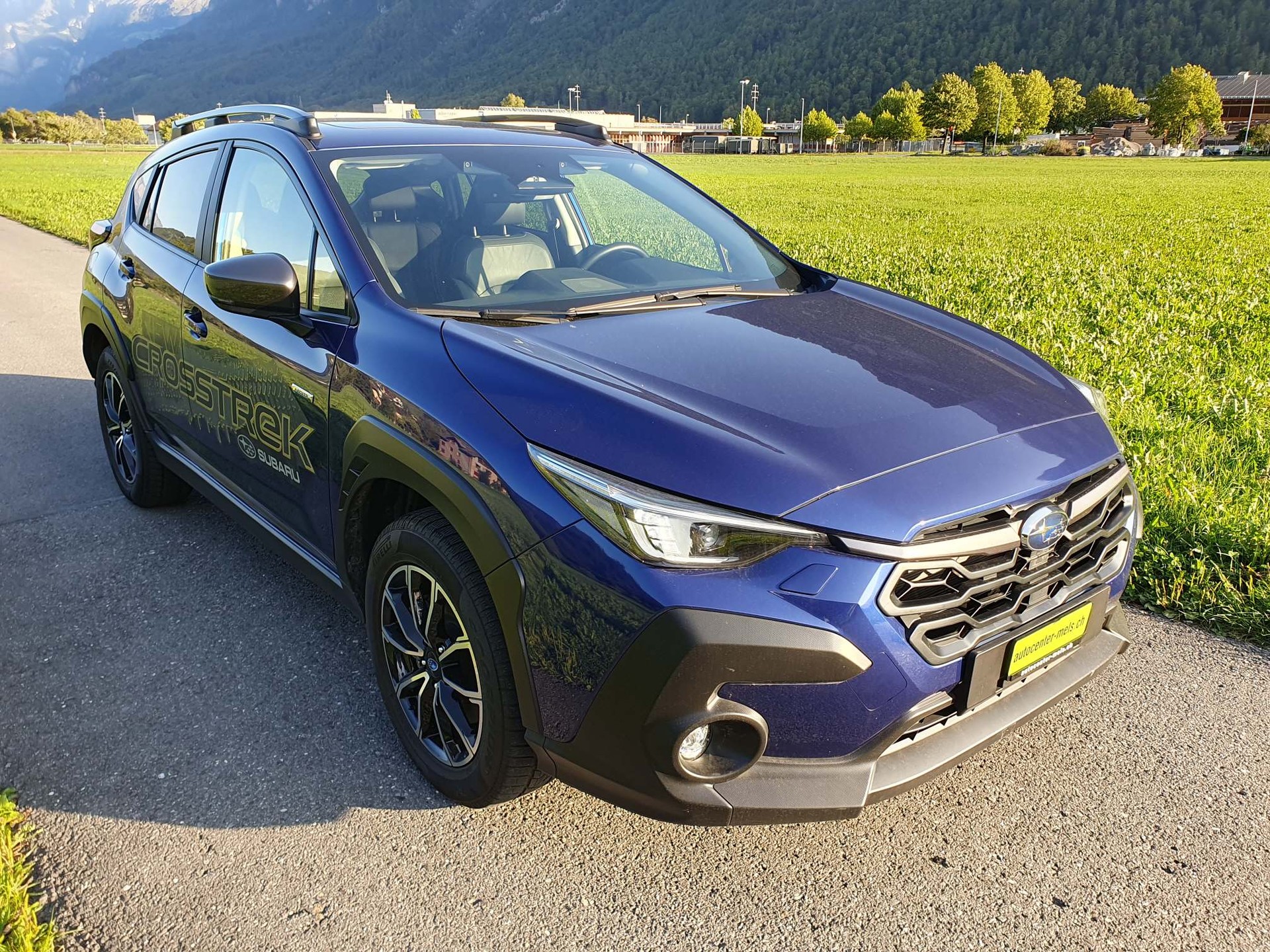 SUBARU Crosstrek 2.0i e-Boxer Luxury-image-0