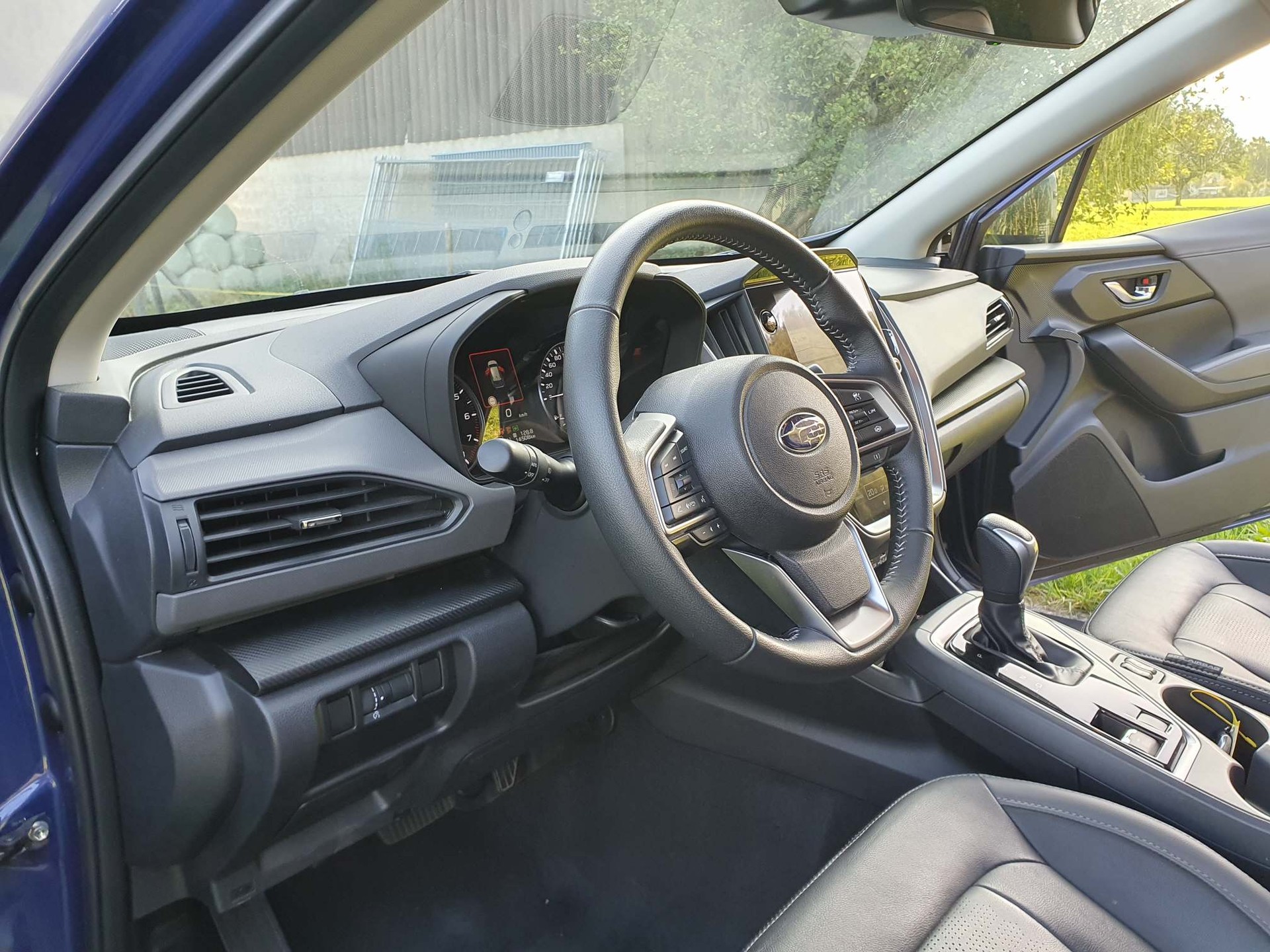 SUBARU Crosstrek 2.0i e-Boxer Luxury-image-12