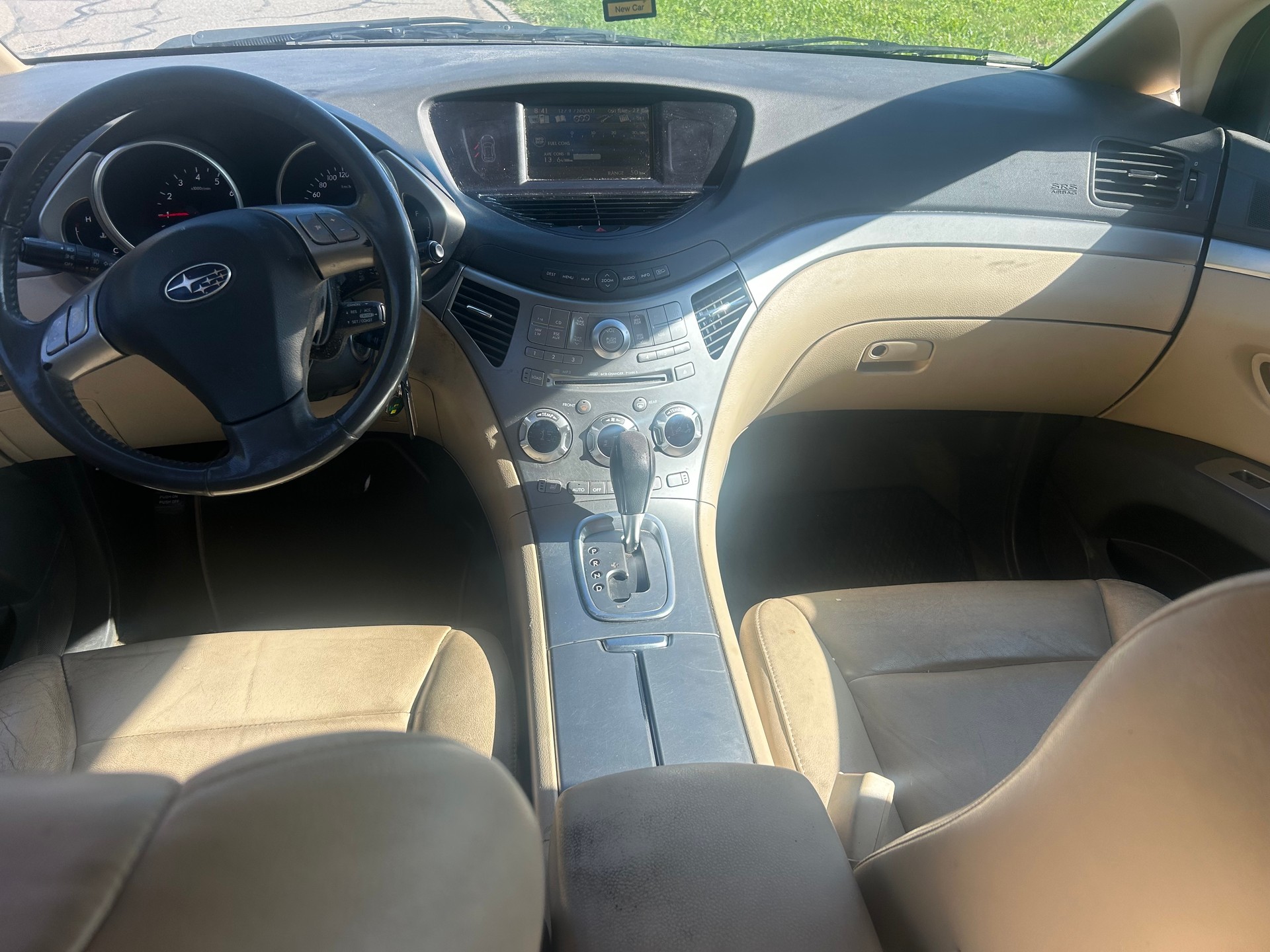 SUBARU 7 Blätter und Automat 3.0 liter-image-4