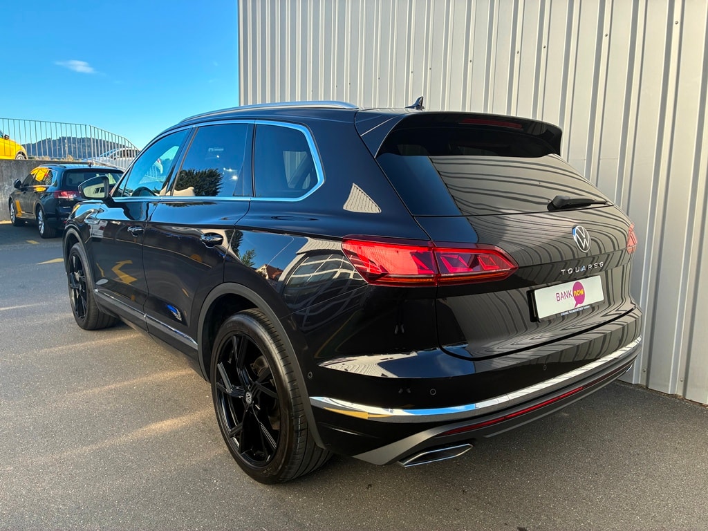 VW Touareg 3.0 TDI Elegance Tiptronic-image-3