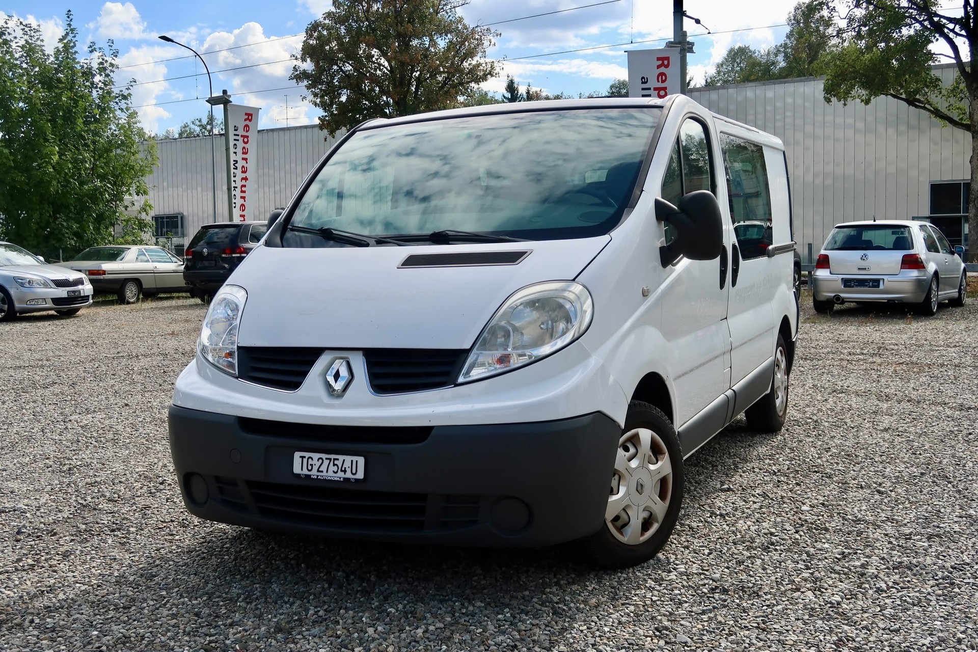 RENAULT Trafic 2.0 dCi 90 2.7t L1H1