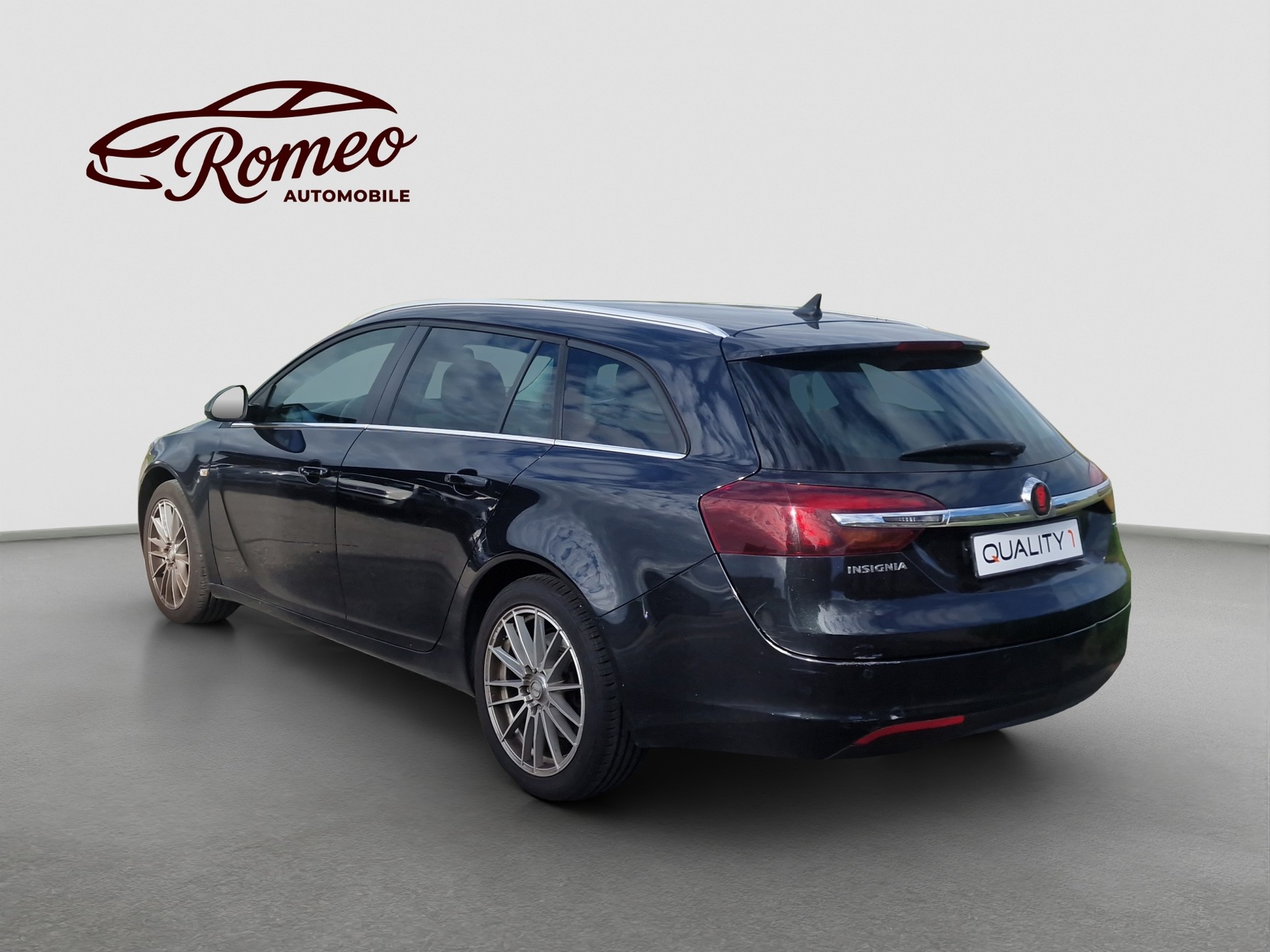OPEL Insignia Sports Tourer 1.6 Turbo Sport Automatic ** 170 PS ** Tempomat ** Winterreifen **-image-2