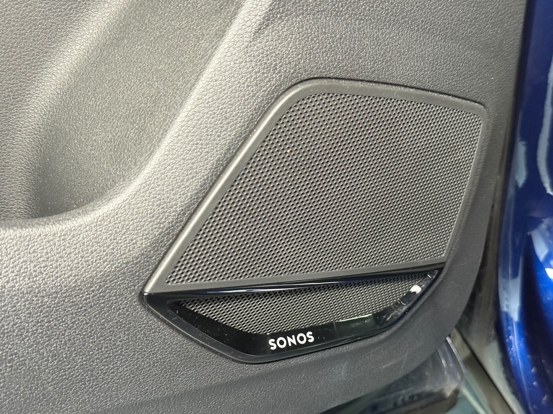 AUDI Q3 Sportback 35 TFSI S line Attraction S-tronic-image-11