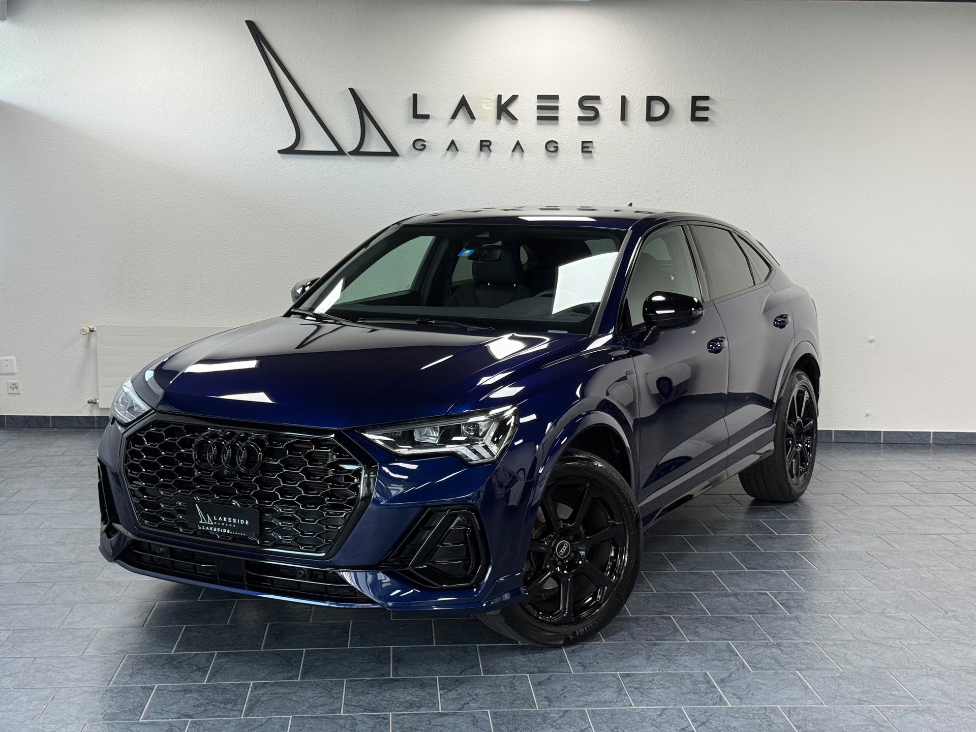 AUDI Q3 Sportback 35 TFSI S line Attraction S-tronic-image-6