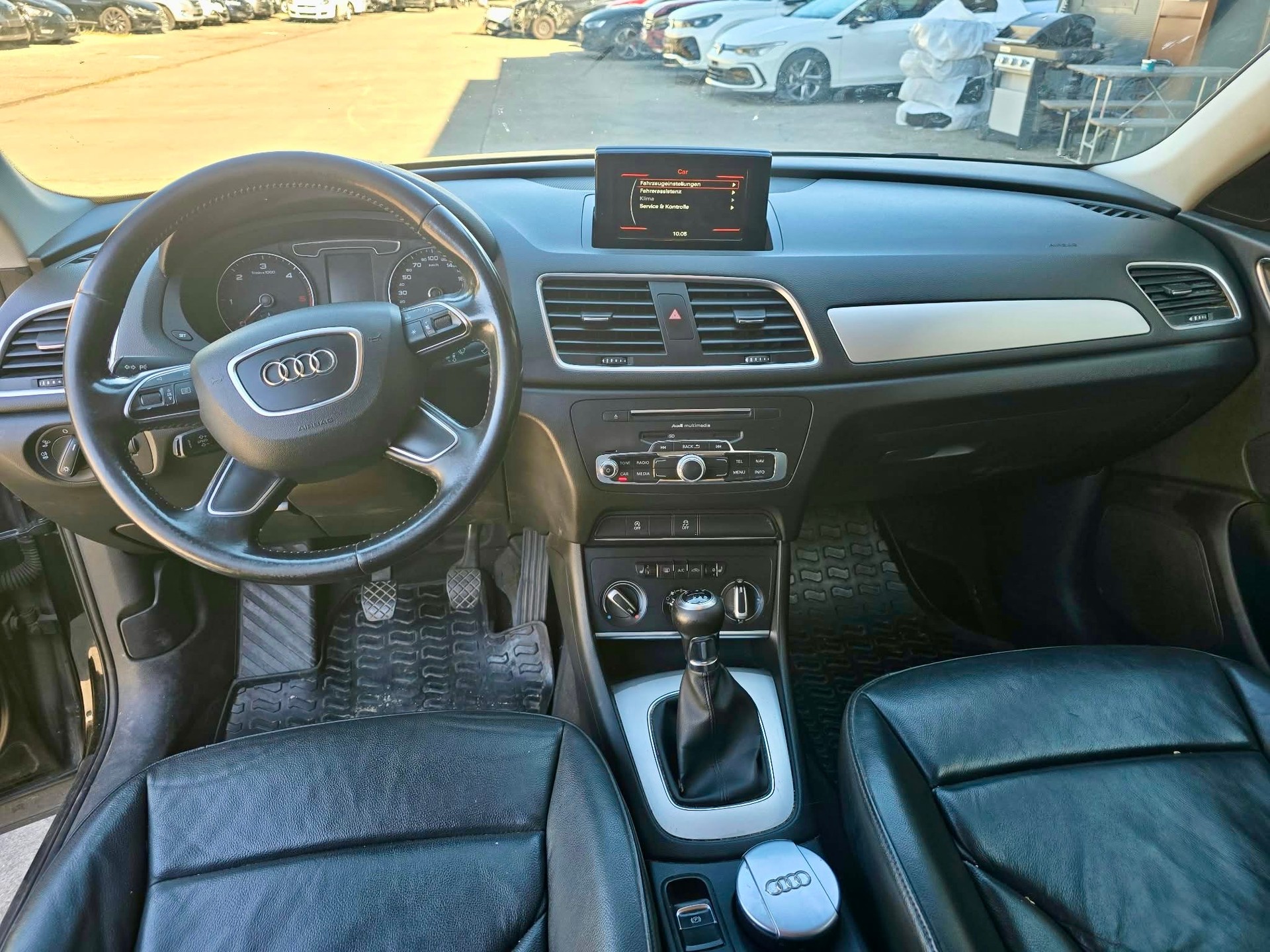 AUDI Q3 2.0 TDI design-image-8