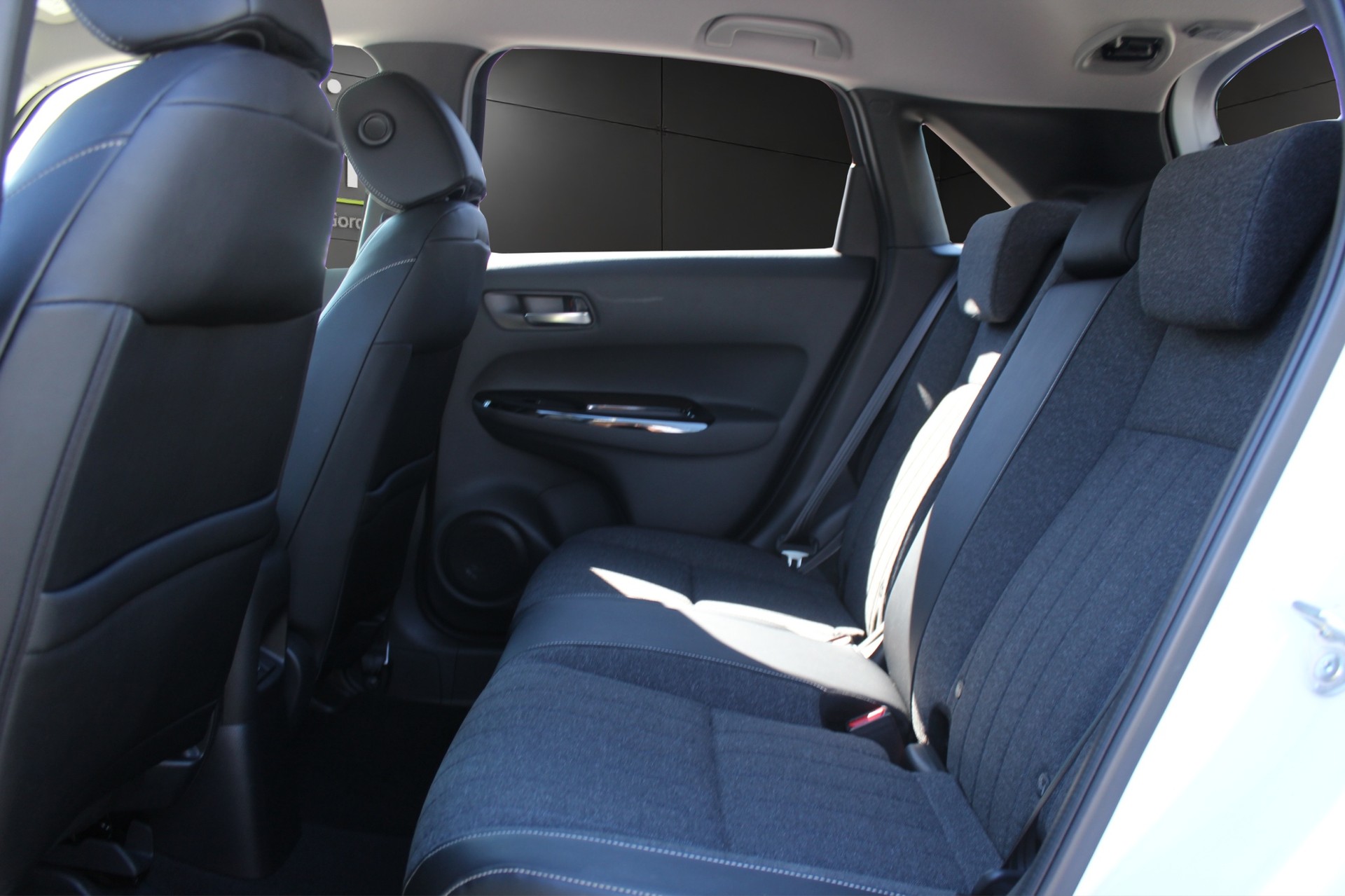 HONDA Jazz 1.5 i-MMD Executive-image-10