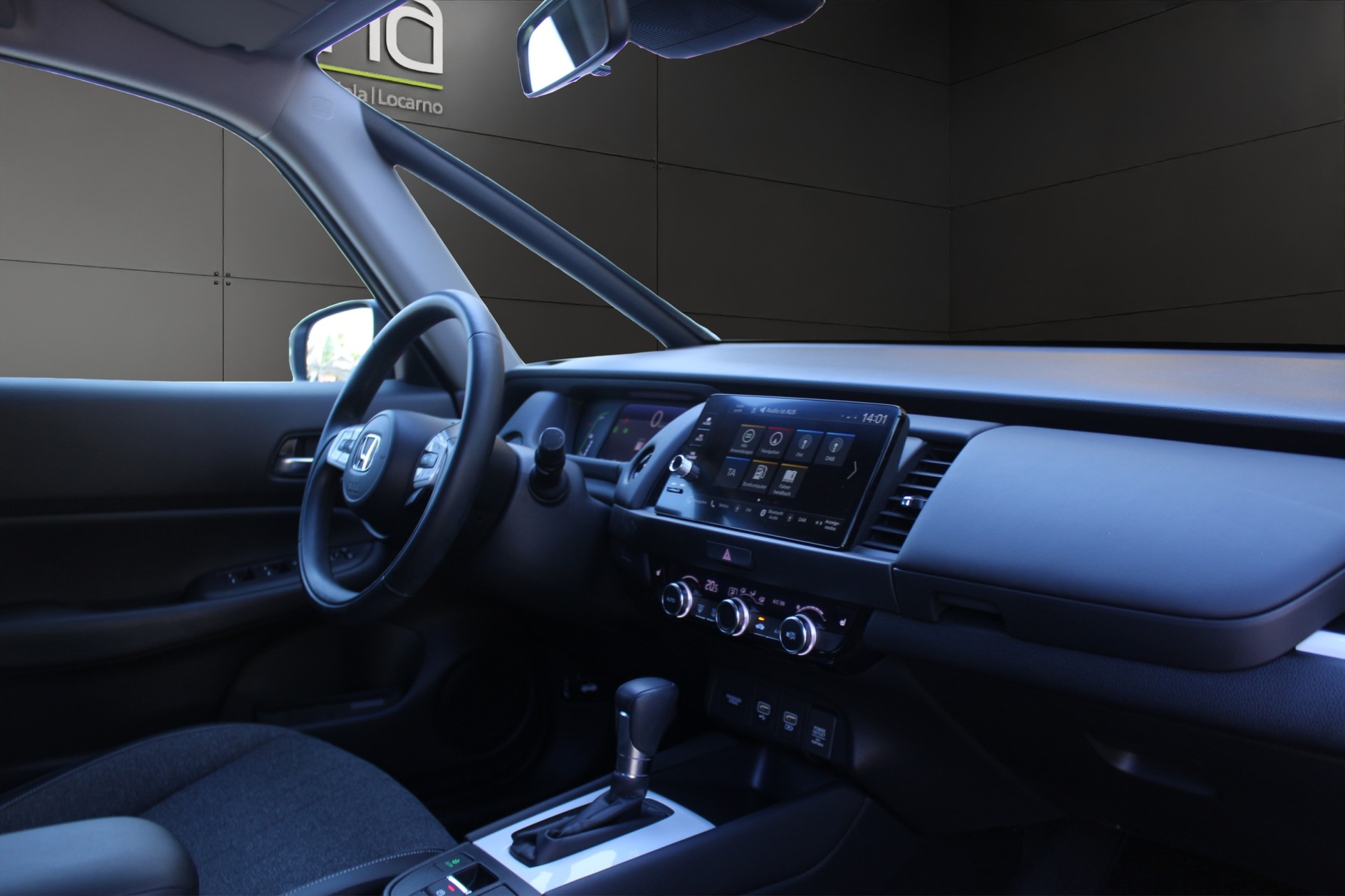 HONDA Jazz 1.5 i-MMD Executive-image-9