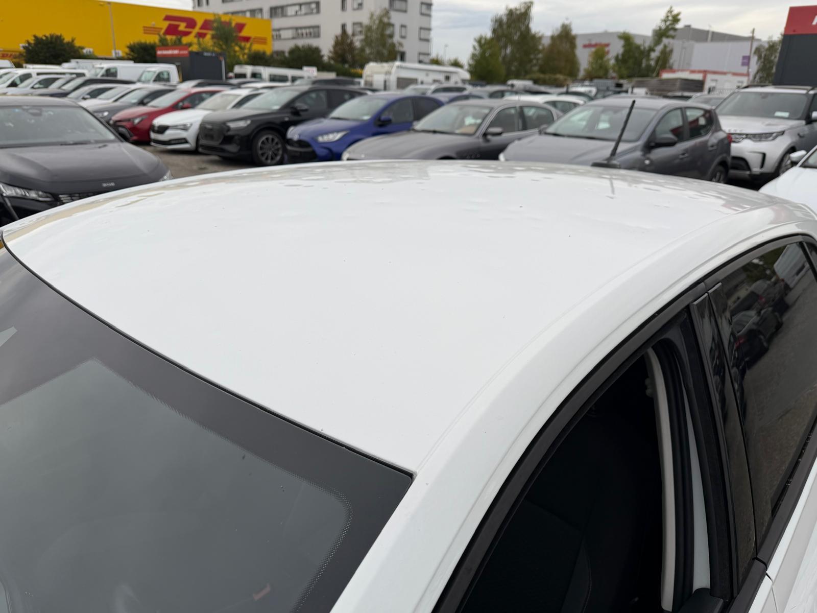 VW Polo 1.0 TSI Life DSG-image-16