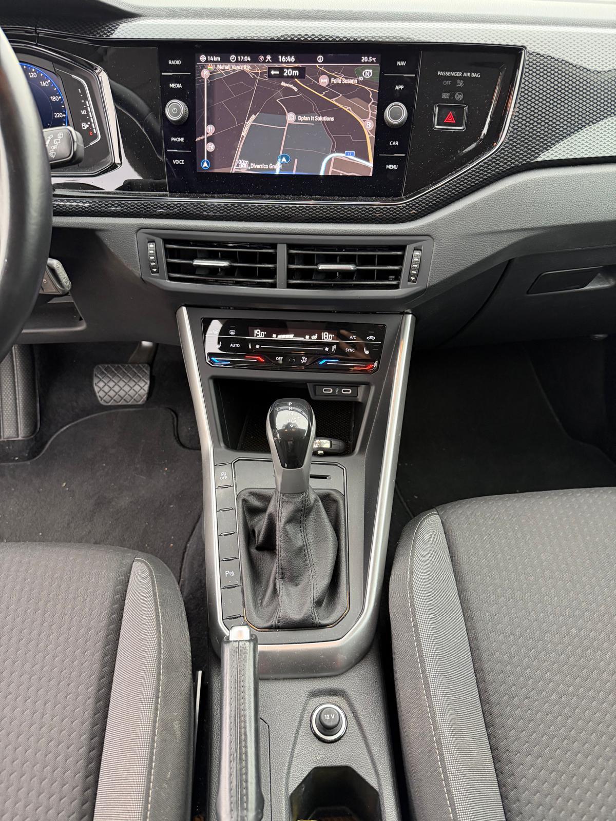 VW Polo 1.0 TSI Life DSG-image-13