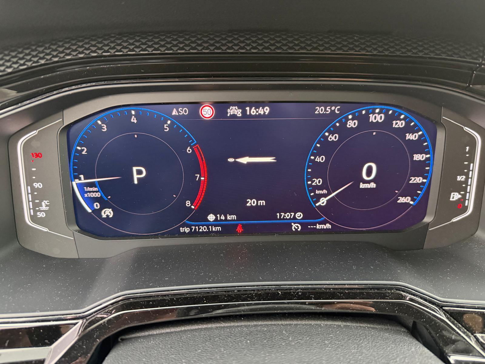 VW Polo 1.0 TSI Life DSG-image-11
