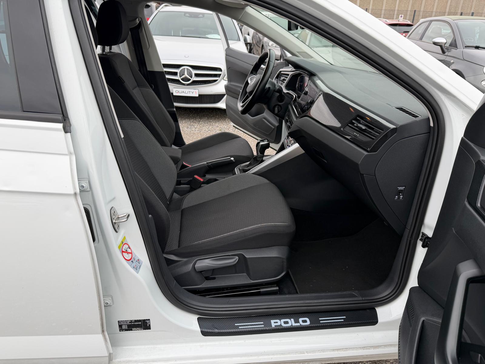 VW Polo 1.0 TSI Life DSG-image-9
