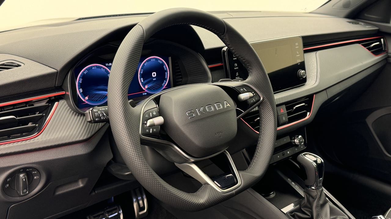 SKODA Kamiq 1.0 TSI Monte Carlo DSG-image-6