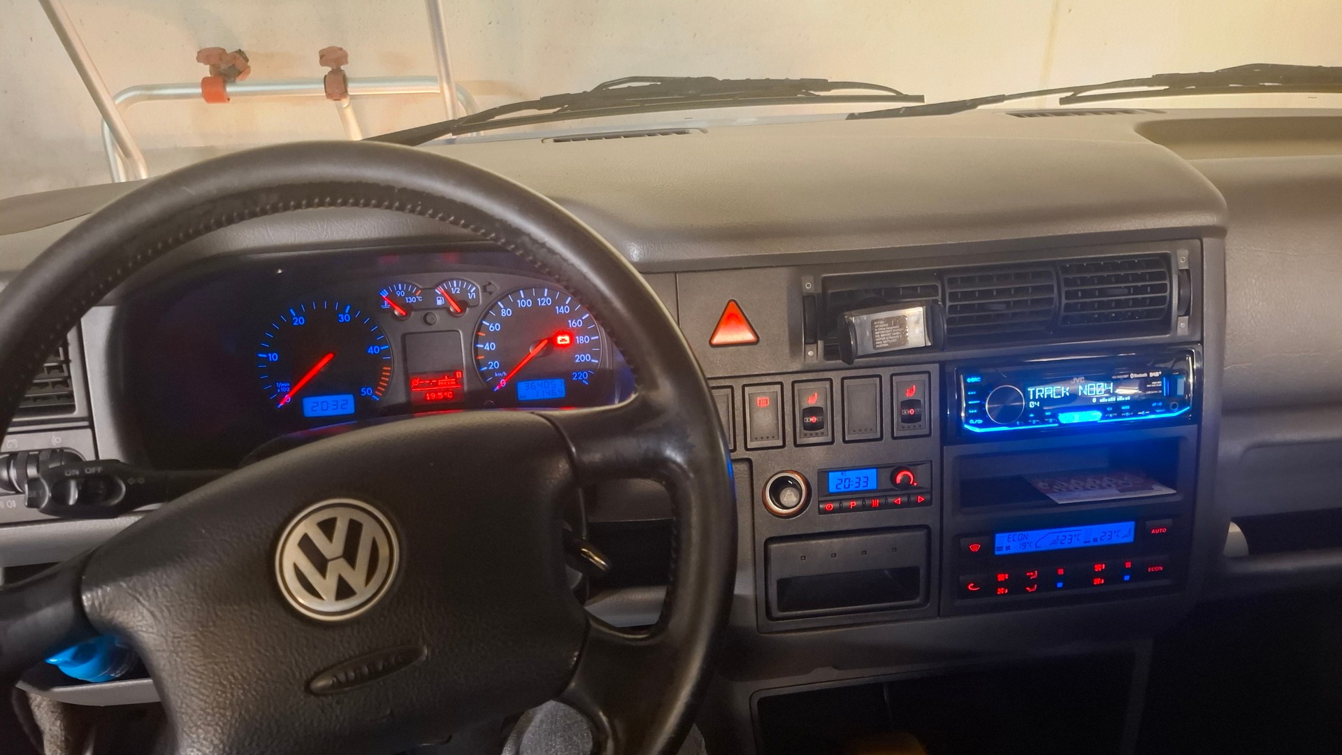 VW Multivan Atlantis-image-5