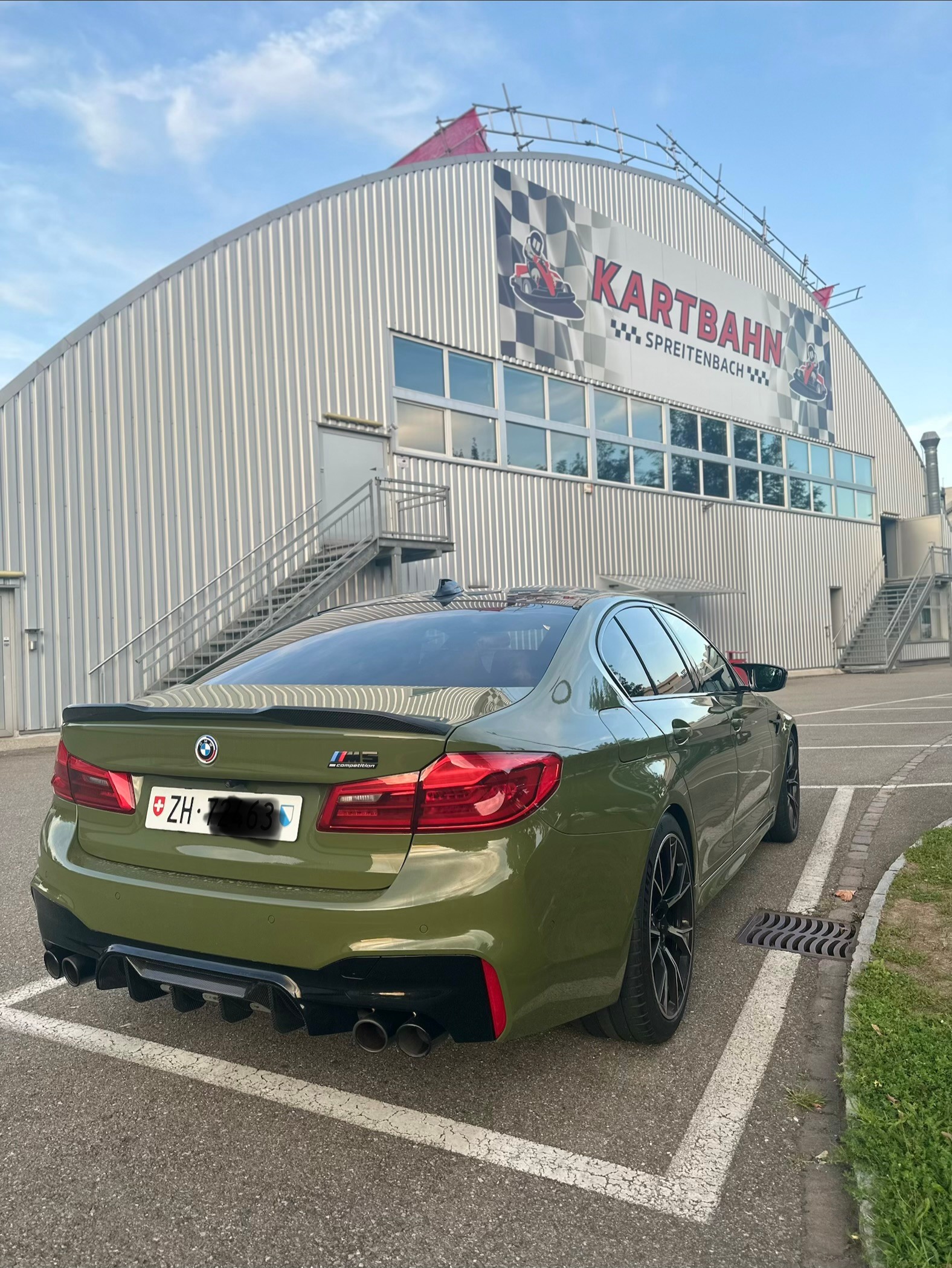 BMW M5 Competition xDrive-image-2