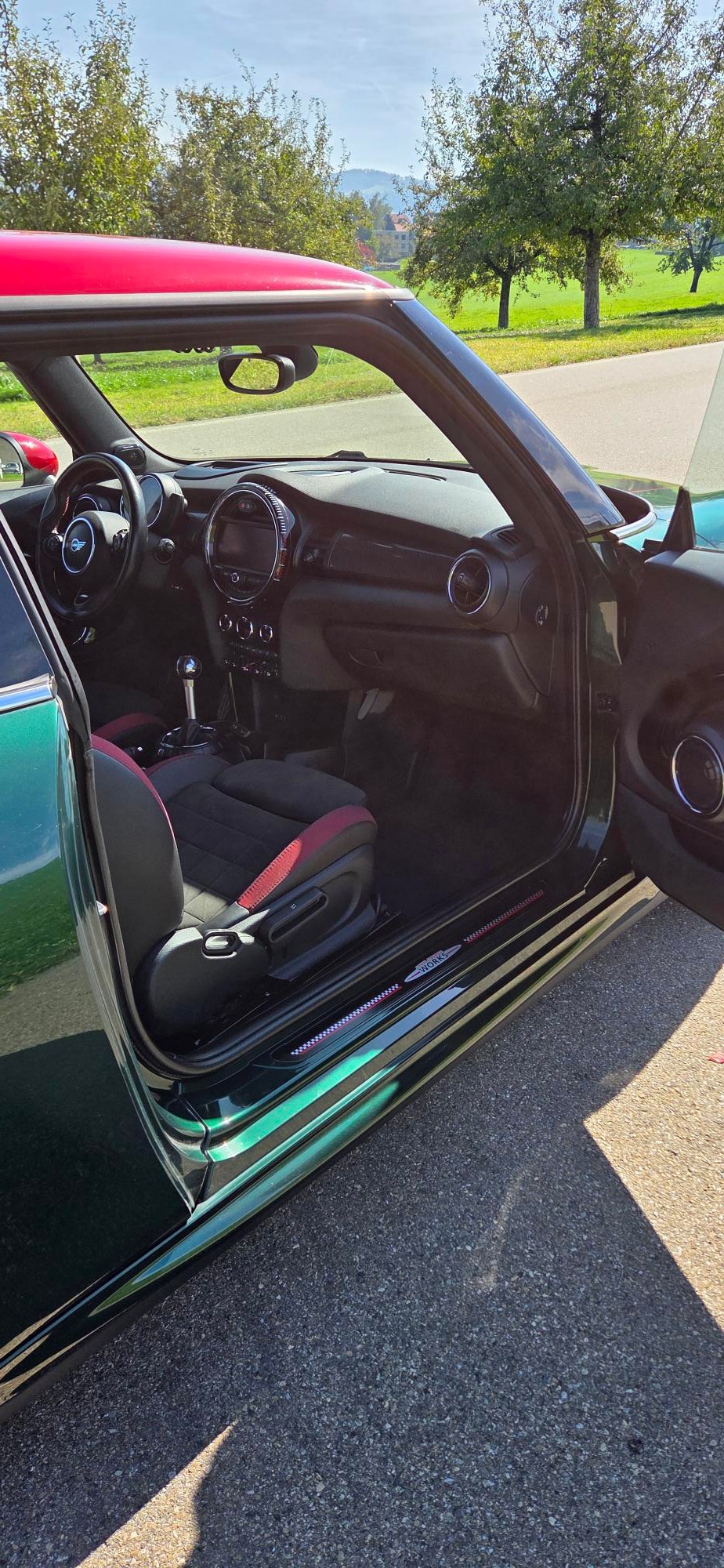 MINI Cooper John Cooper Works-image-5