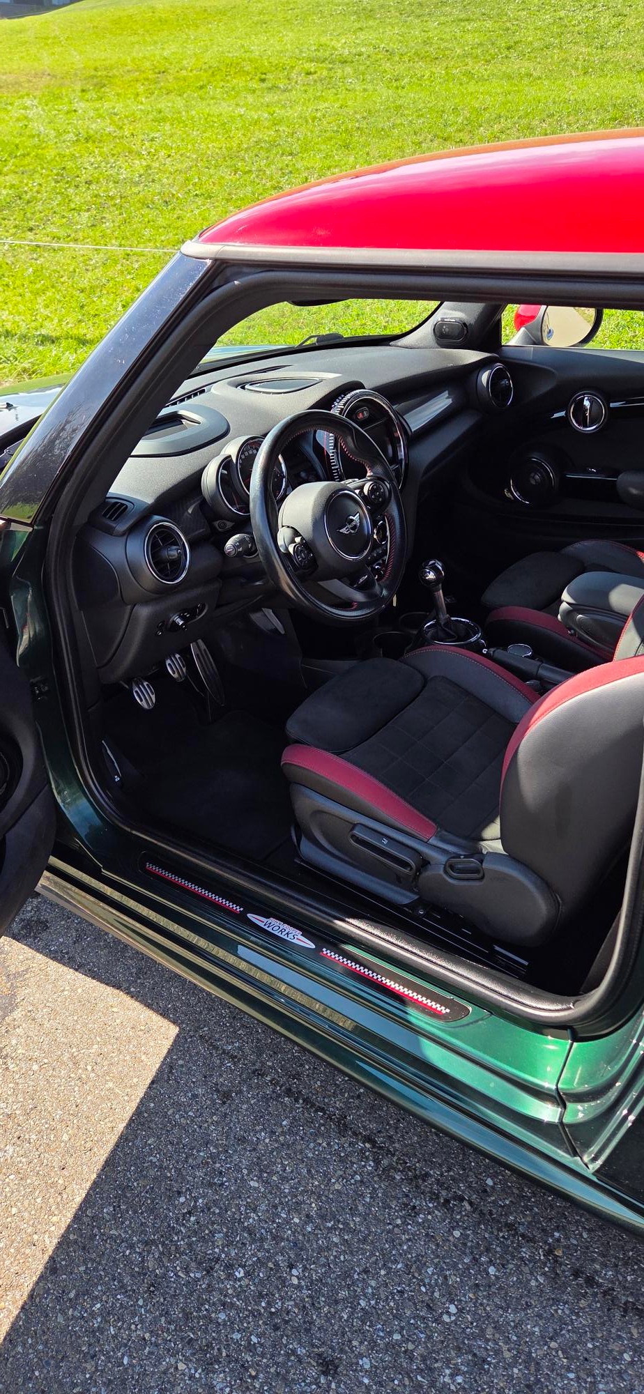 MINI Cooper John Cooper Works-image-4