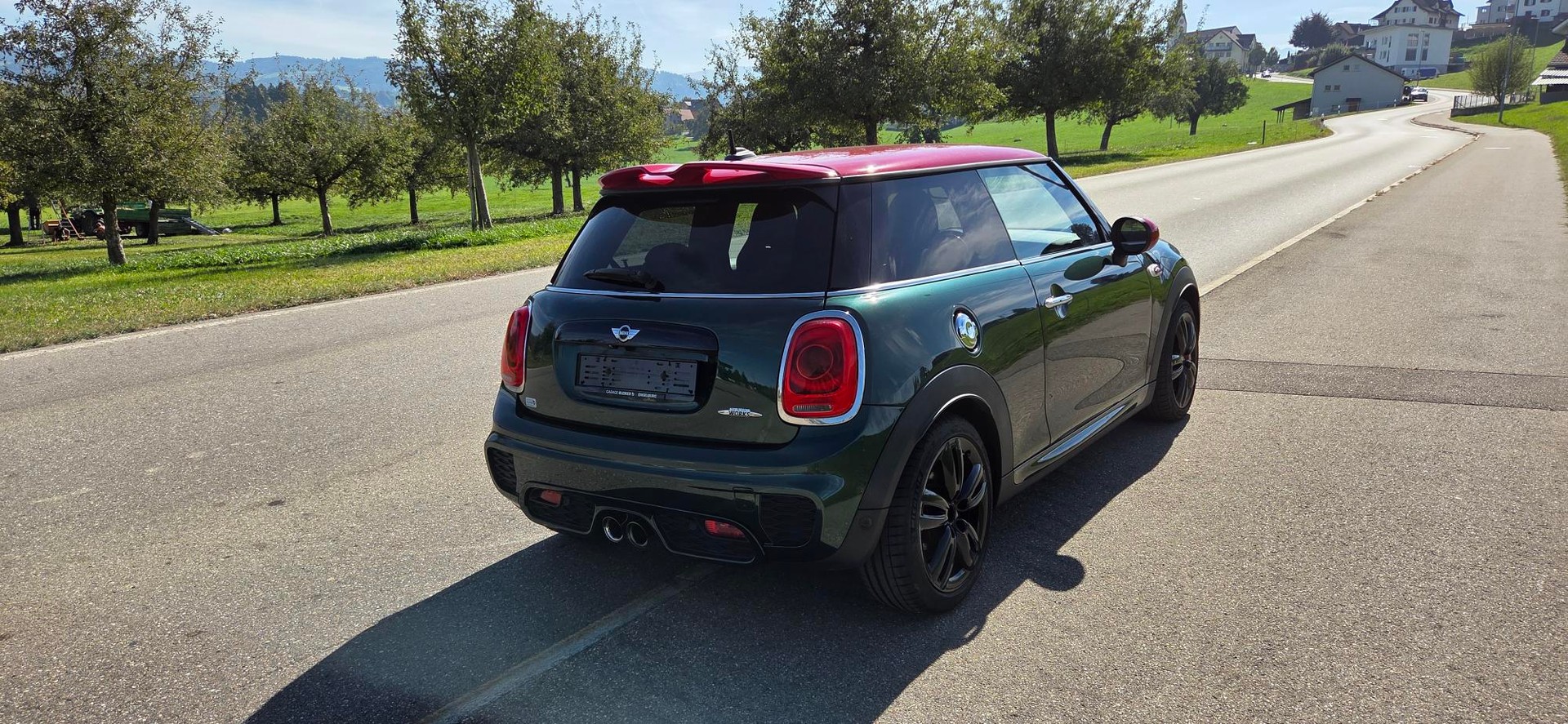 MINI Cooper John Cooper Works-image-2