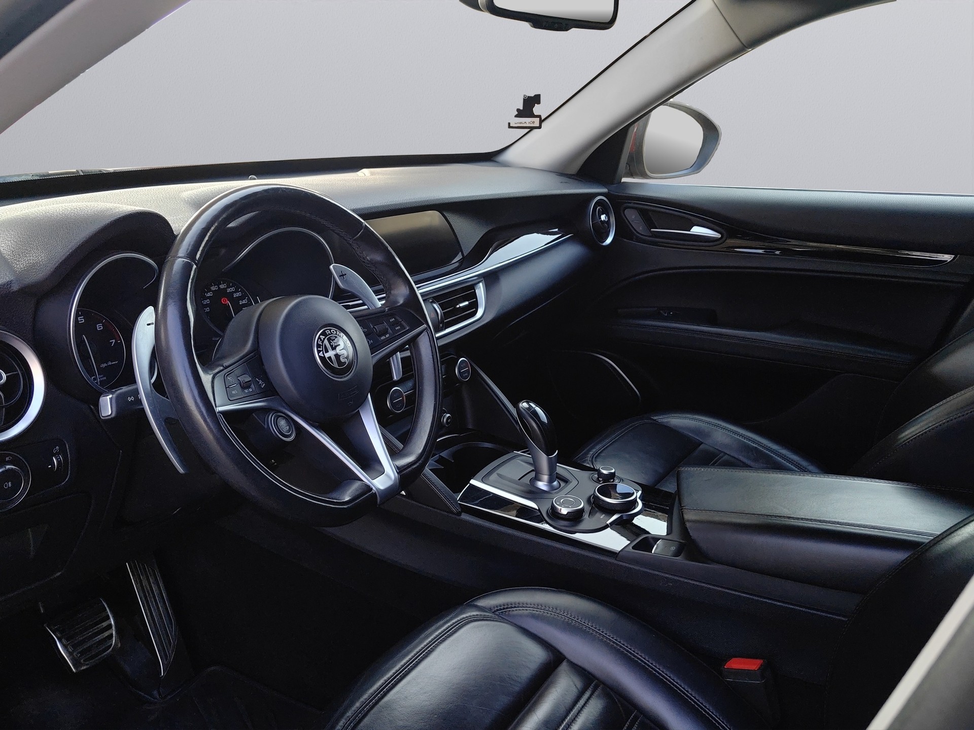ALFA ROMEO Stelvio 2.0 First Edition Q4 Automatic-image-13