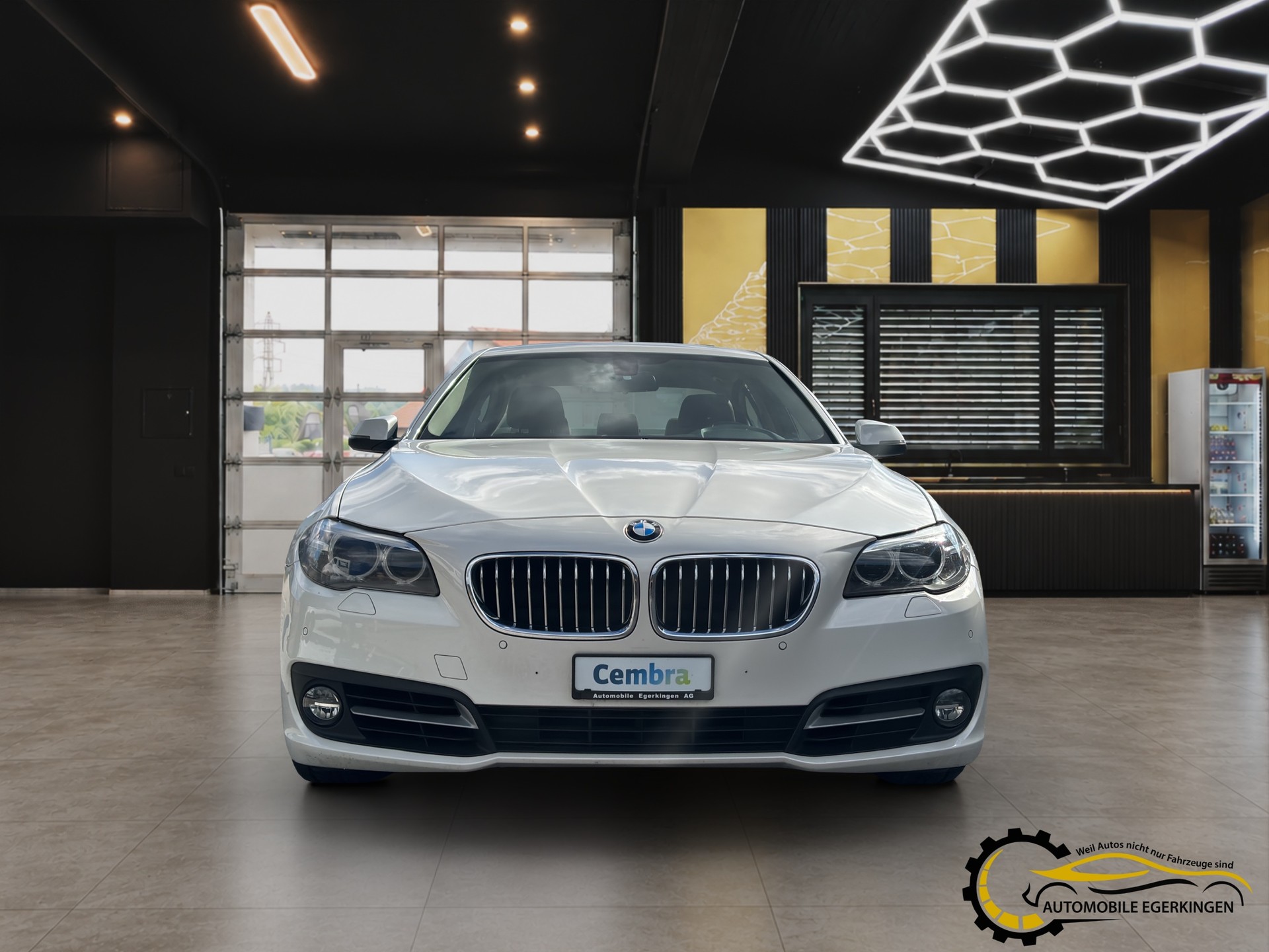 BMW 520d-image-1