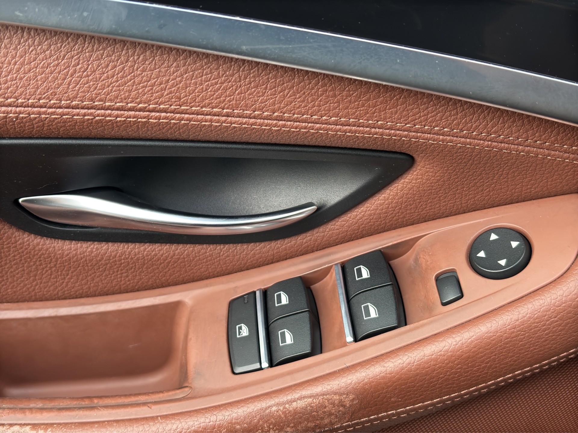 BMW 520d-image-16