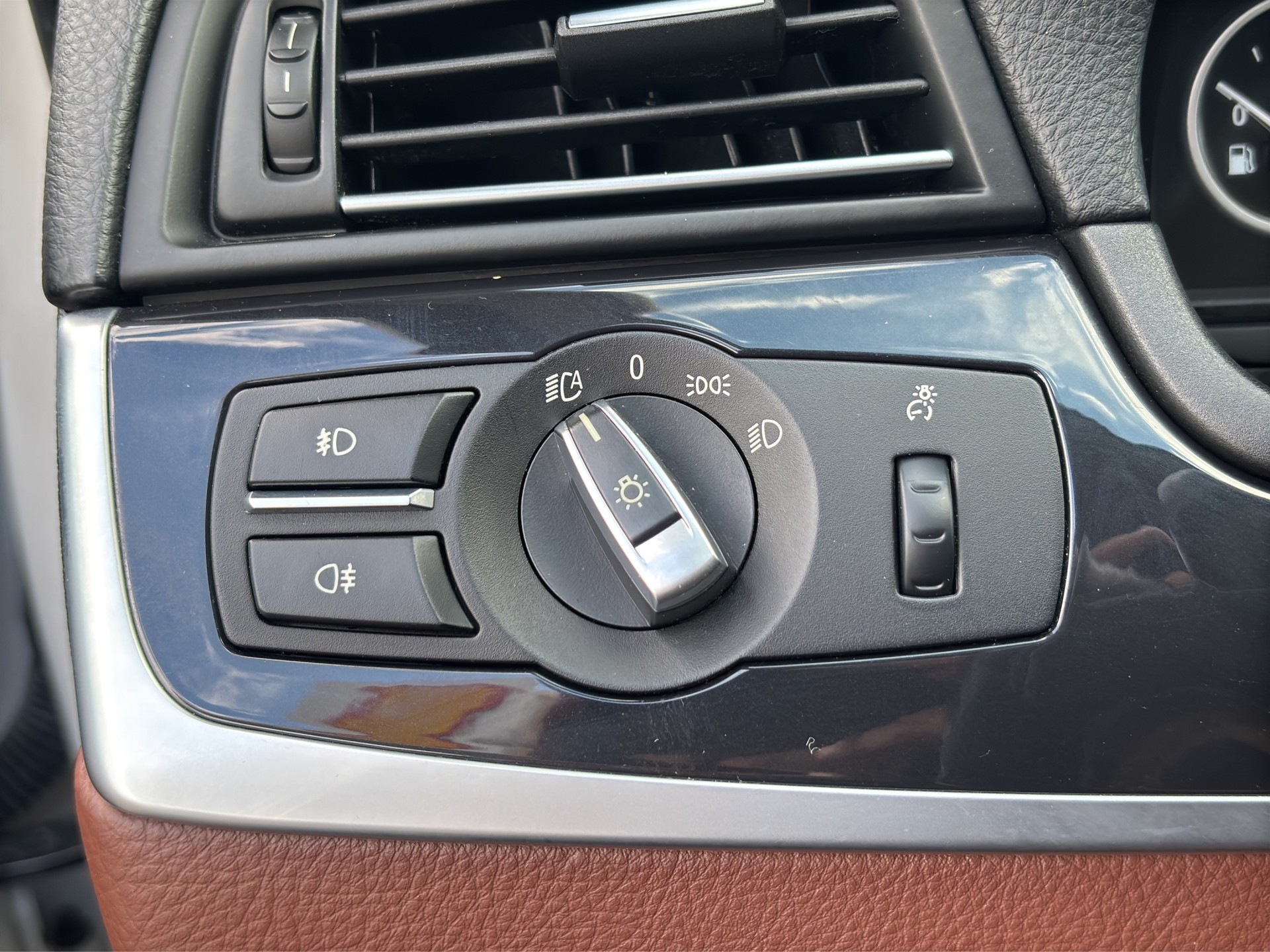 BMW 520d-image-19