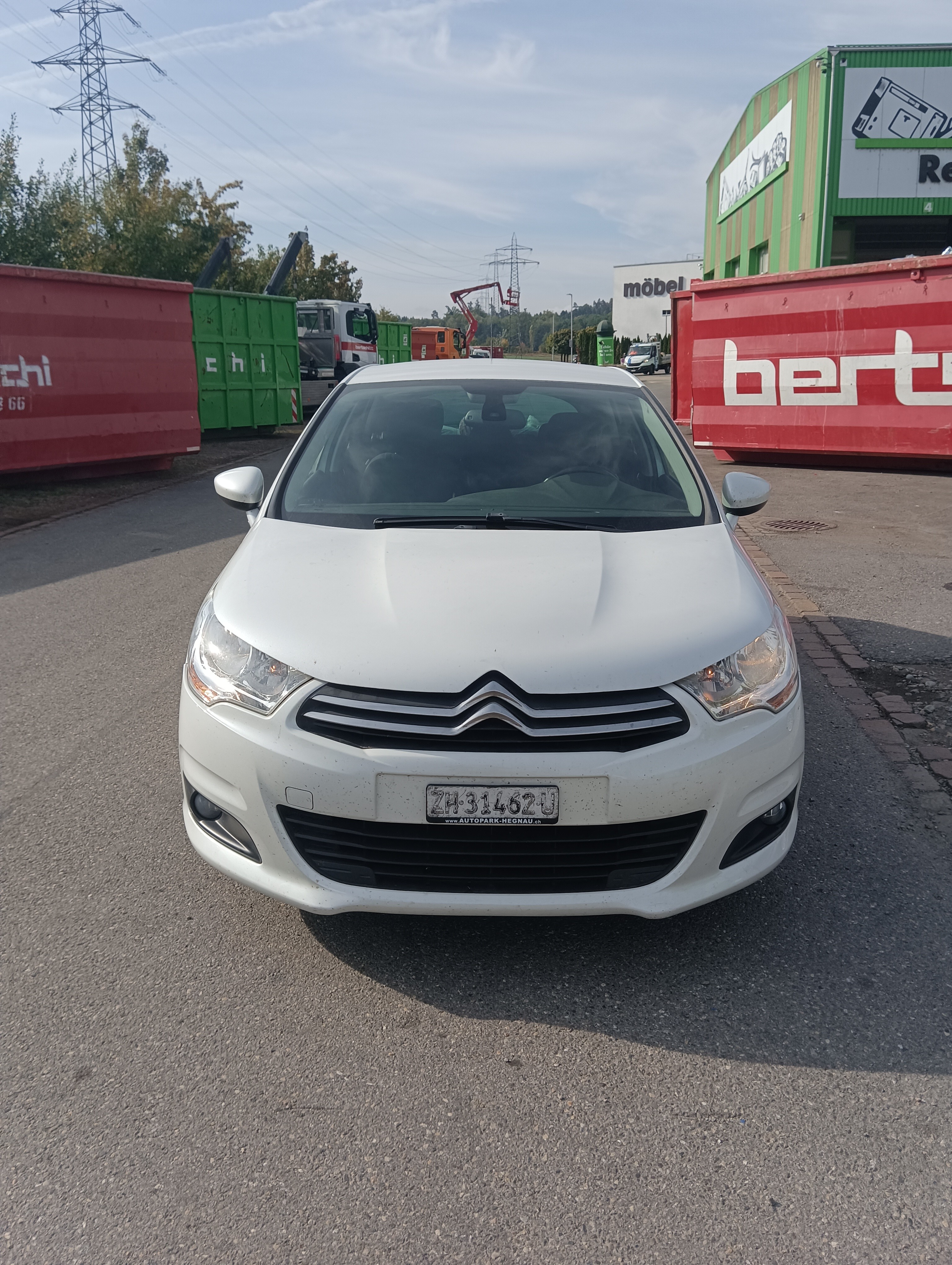 Car photo