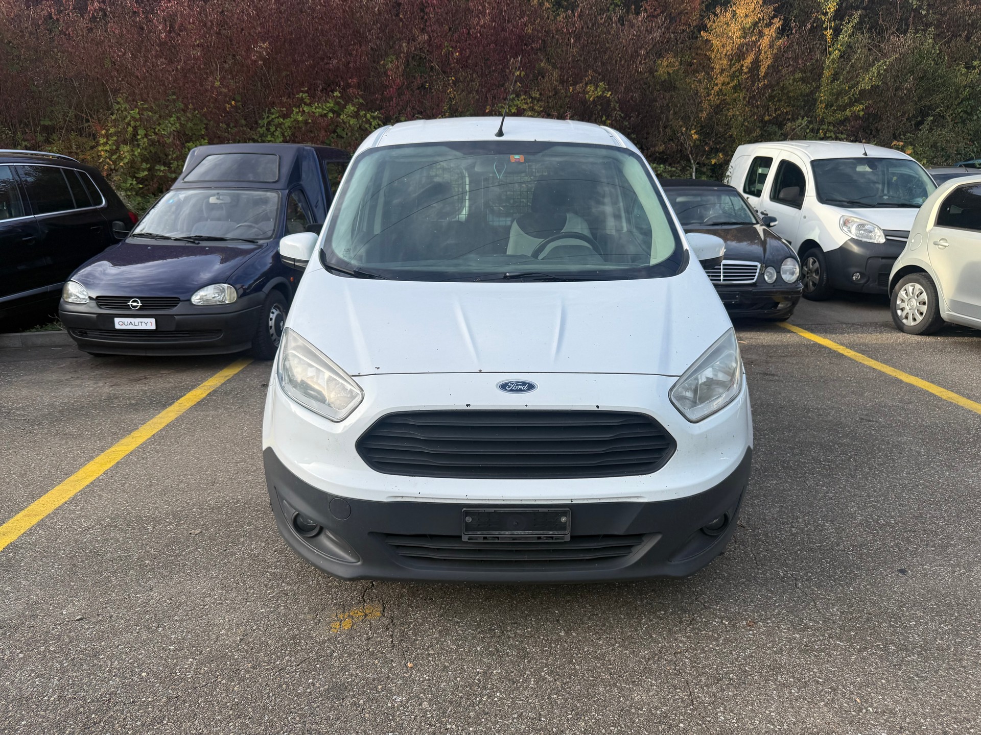 FORD Transit Courier Van 1.0 EcoBoost Trend-image-1