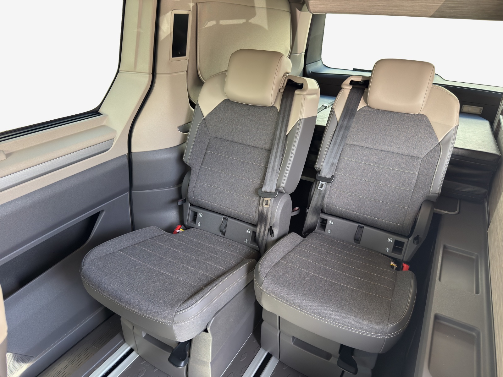 VW Cali Ocean Liberty 2.0 TDI 150PS DSG-image-11