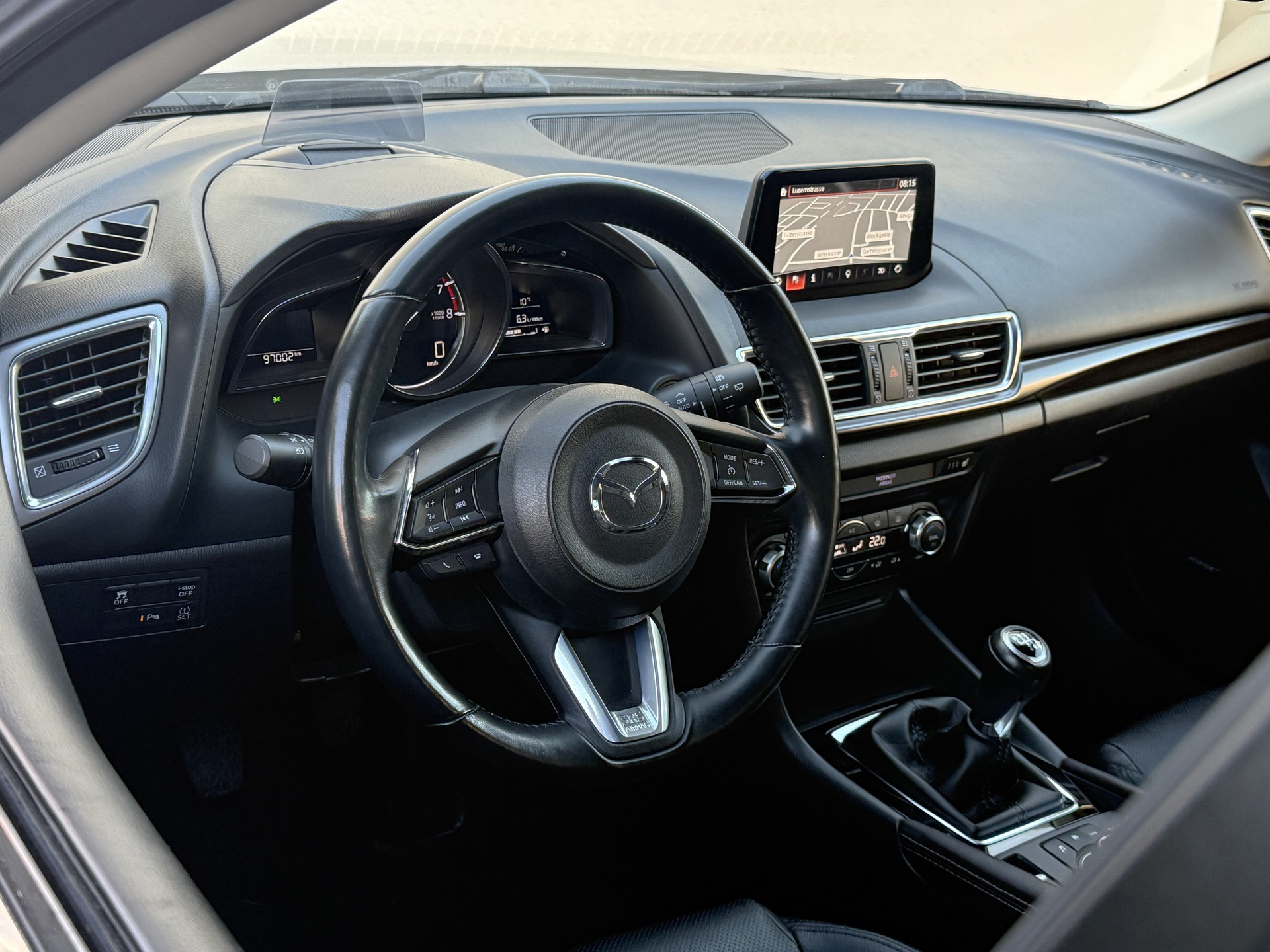MAZDA 3 SKYACTIV-G 165 Revolution / 1.Hand / 165ps-image-17