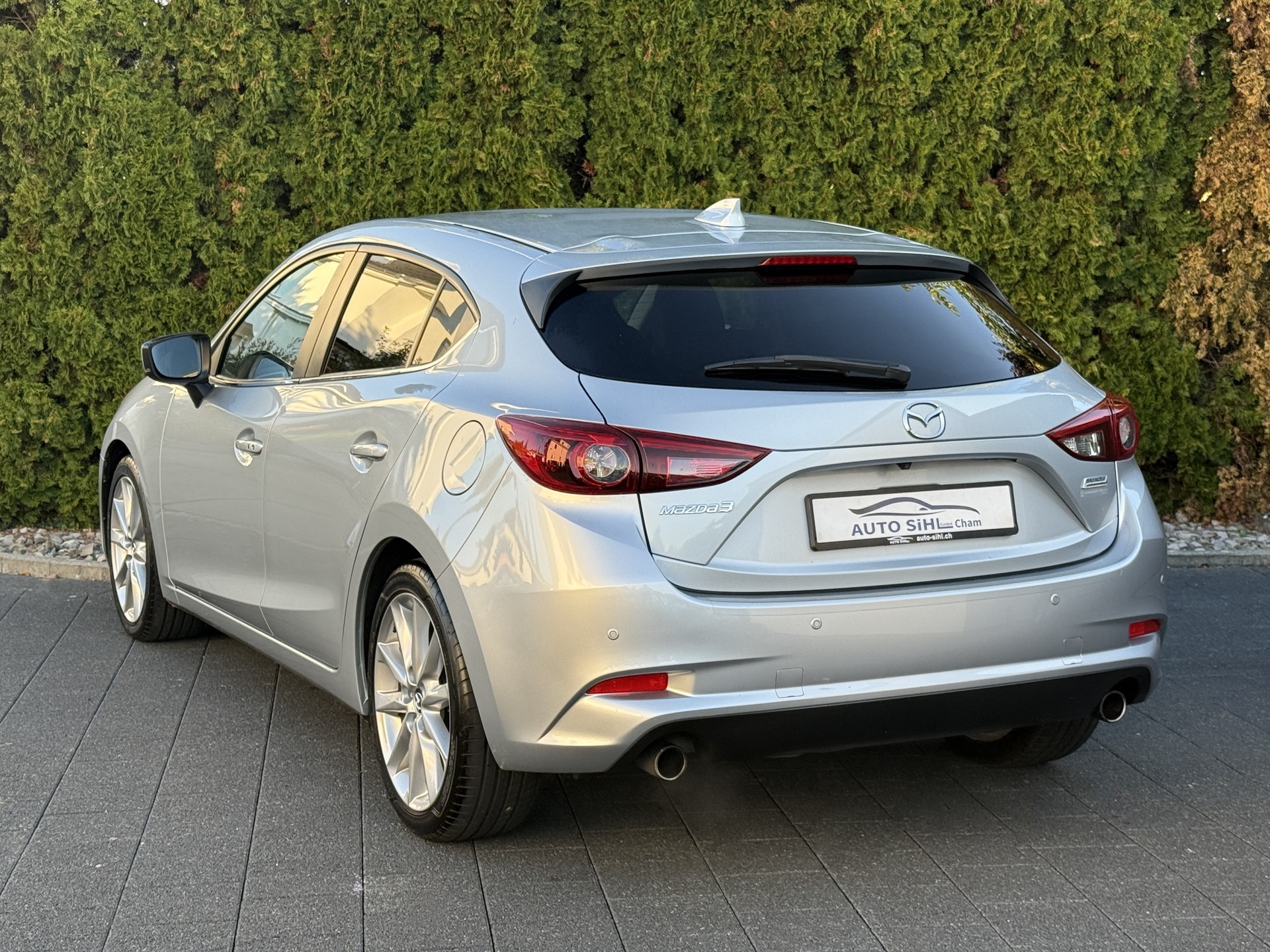 MAZDA 3 SKYACTIV-G 165 Revolution / 1.Hand / 165ps-image-14
