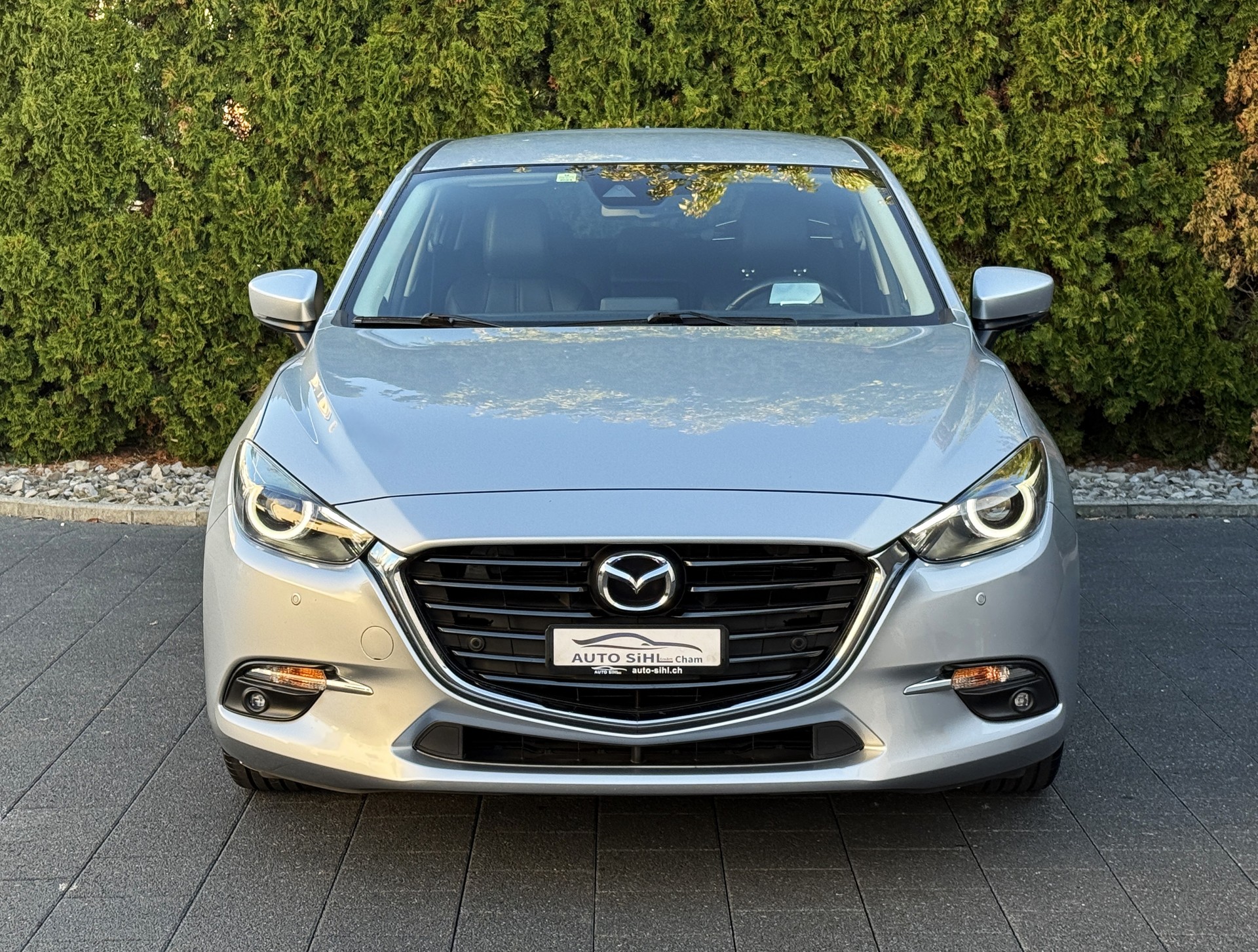 MAZDA 3 SKYACTIV-G 165 Revolution / 1.Hand / 165ps-image-4