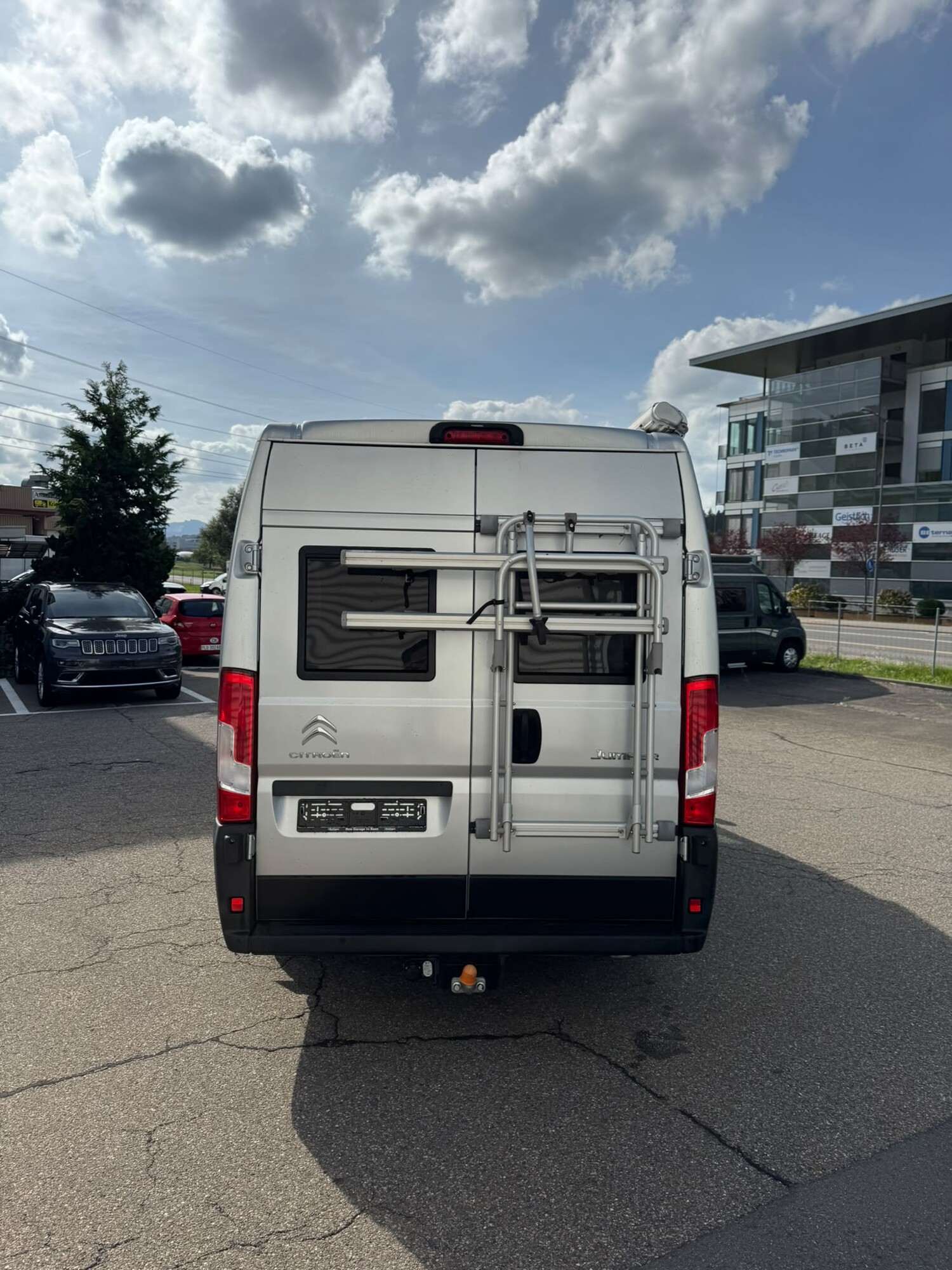CLEVER VANS Runner 636-image-3