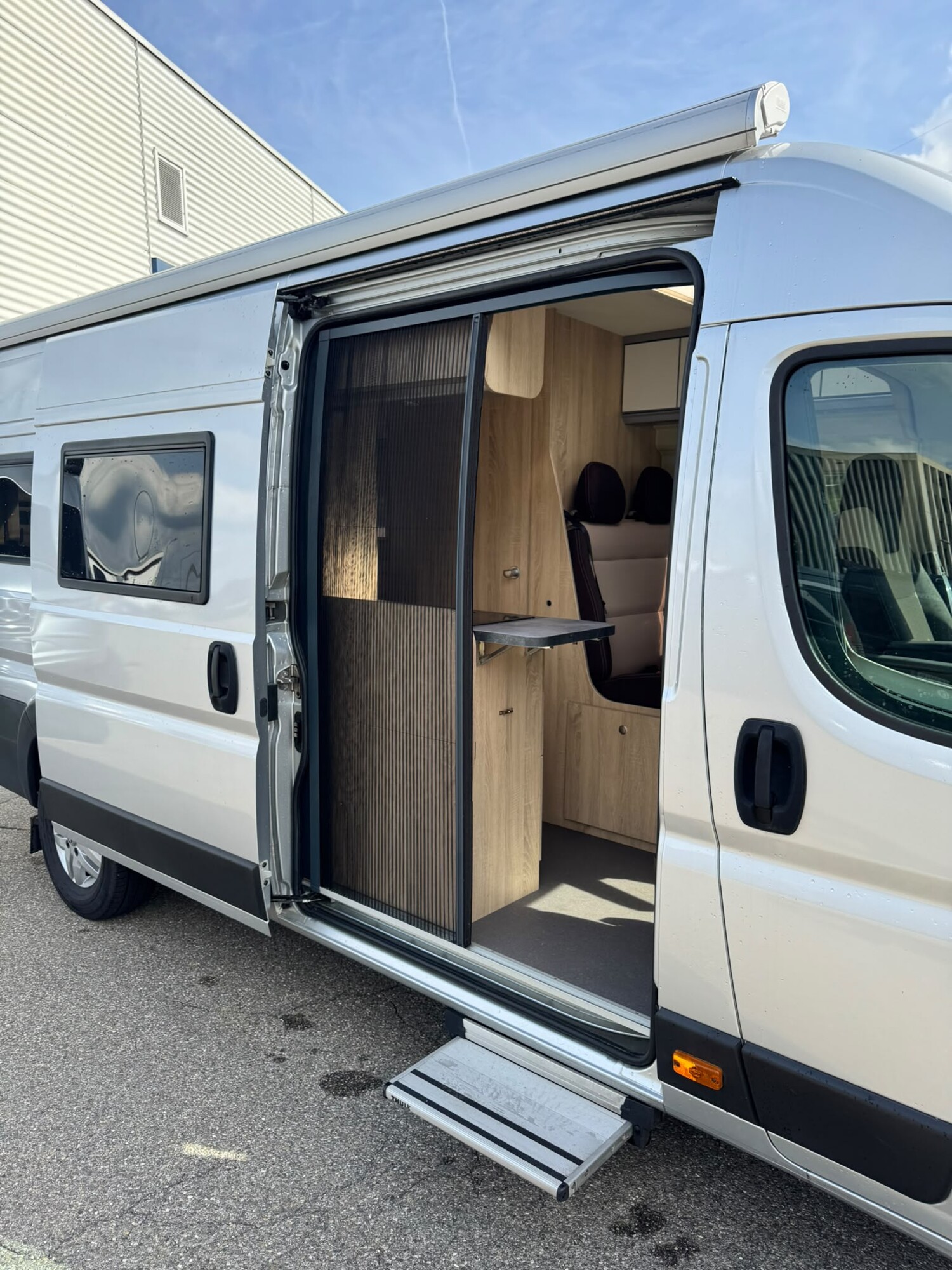 CLEVER VANS Runner 636-image-8