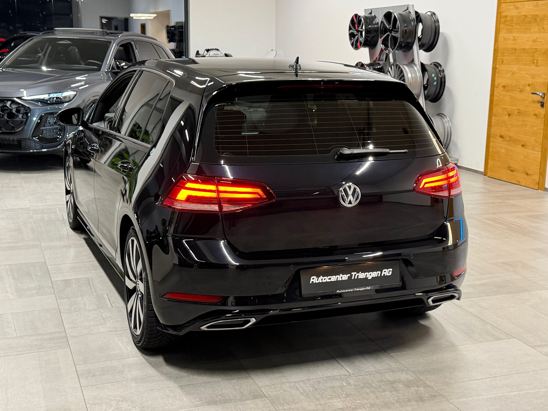 VW Golf 1.5 TSI EVO Highline-image-16