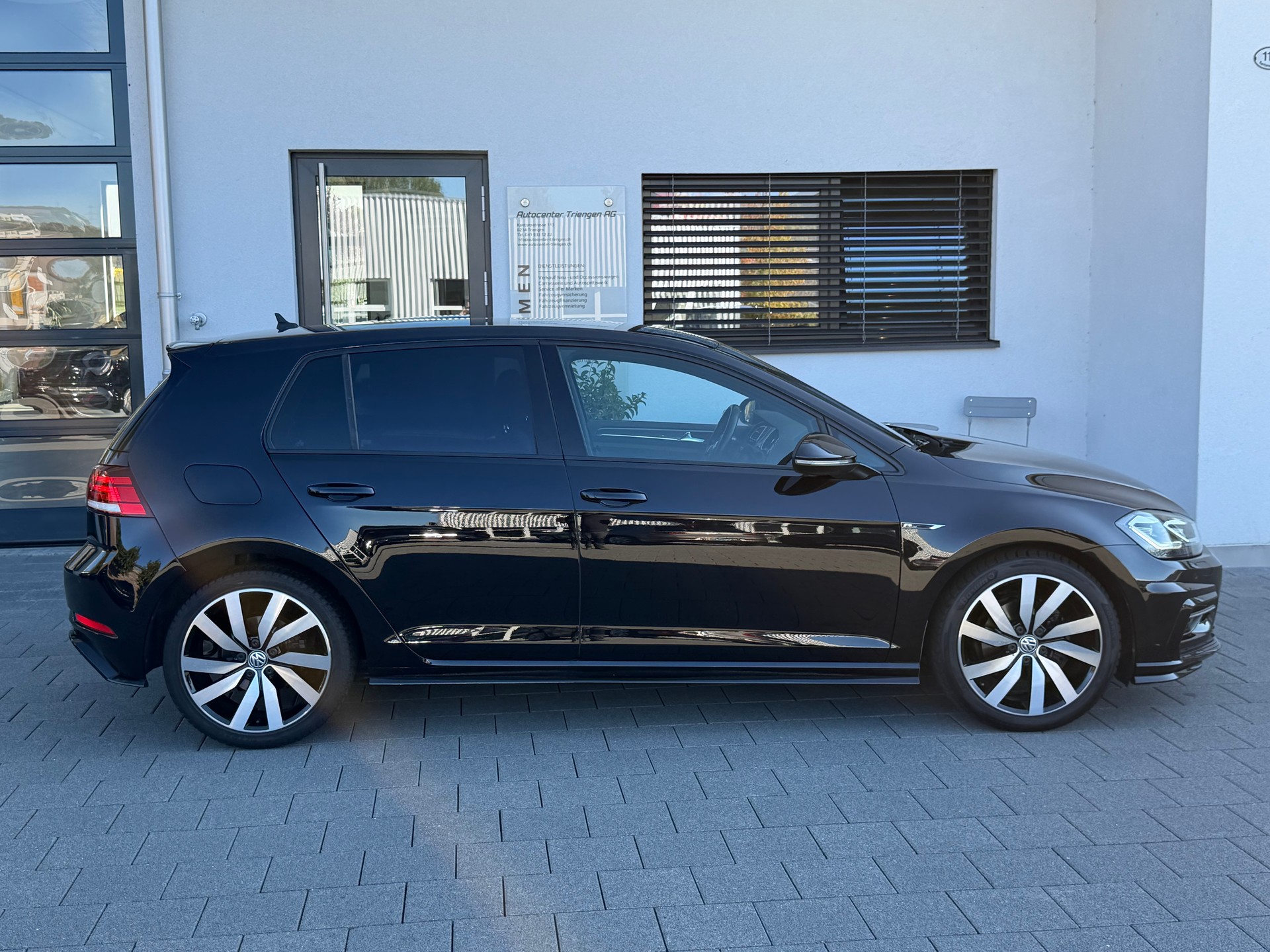 VW Golf 1.5 TSI EVO Highline-image-10