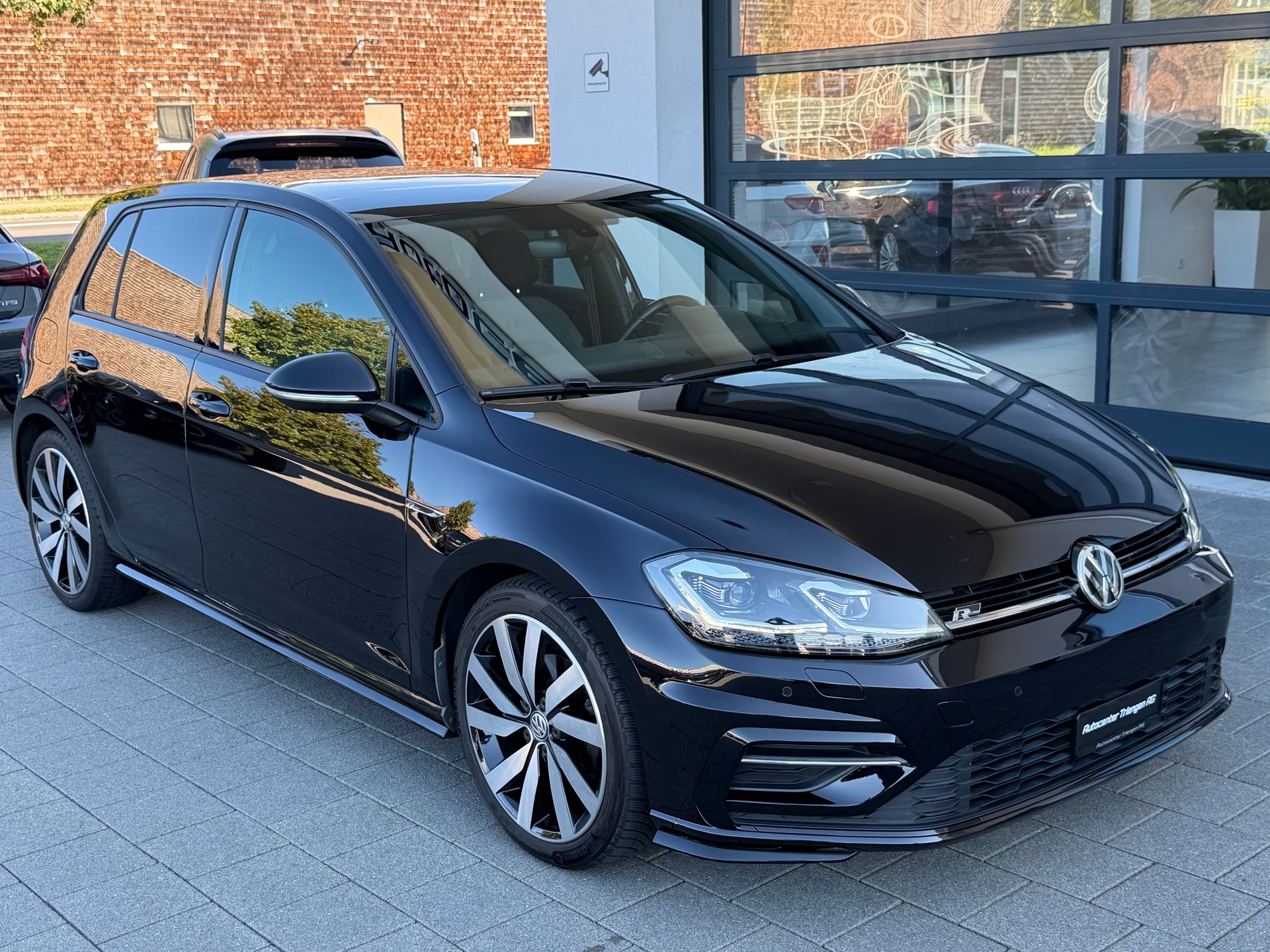 VW Golf 1.5 TSI EVO Highline-image-2