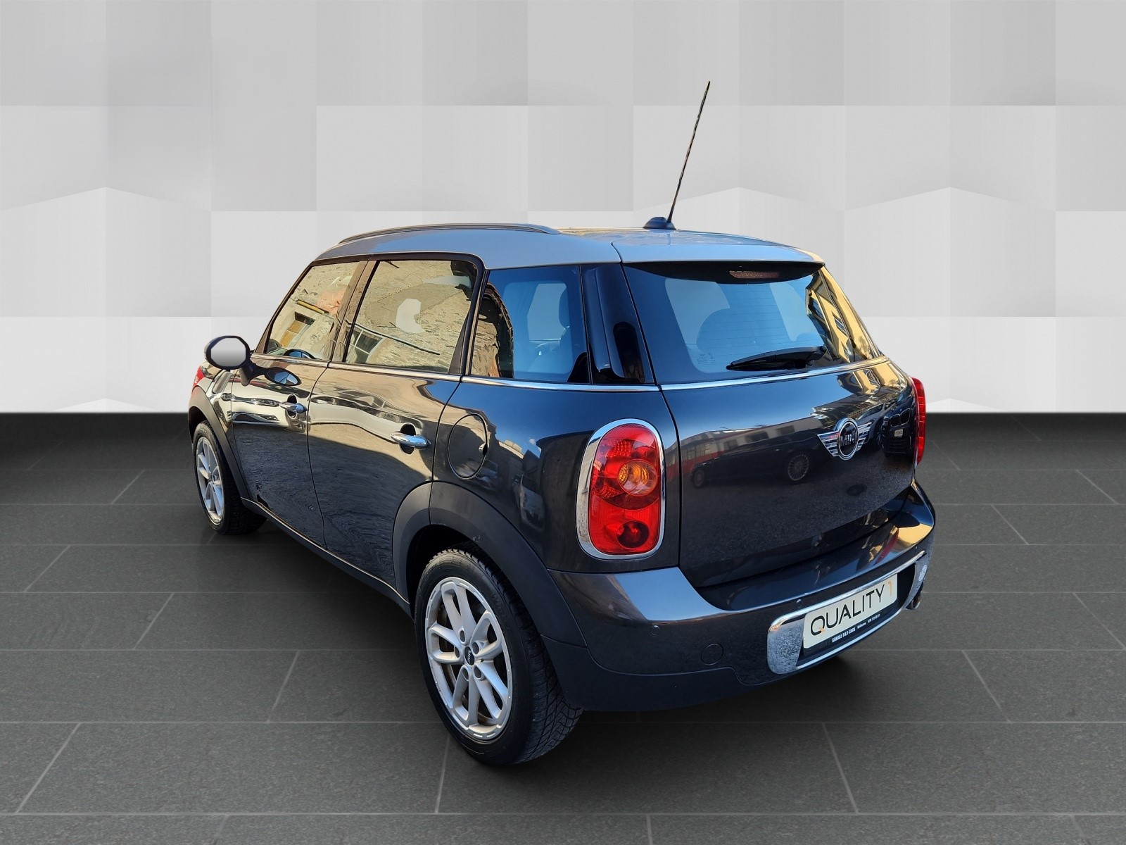 MINI Countryman Cooper D FWD Steptronic-image-6