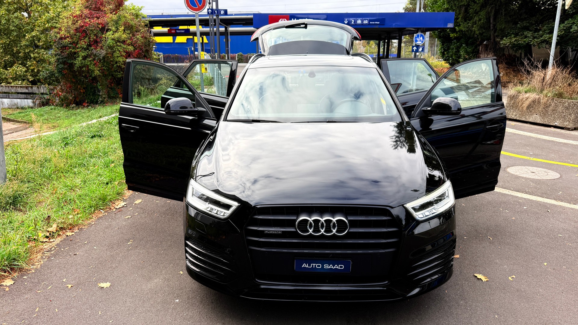 AUDI Q3 2.0 TDI sport quattro S-tronic-image-12