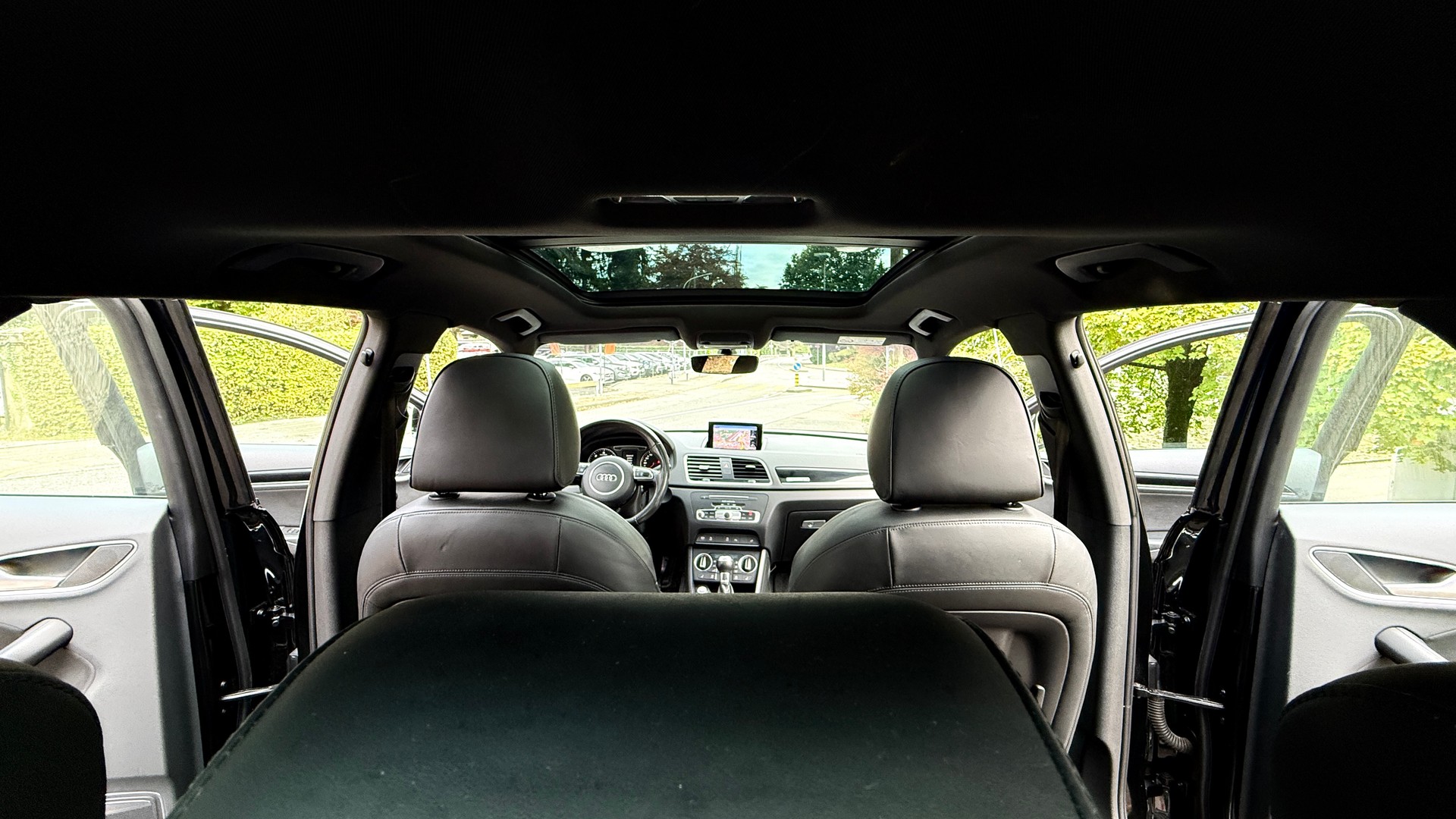 AUDI Q3 2.0 TDI sport quattro S-tronic-image-7